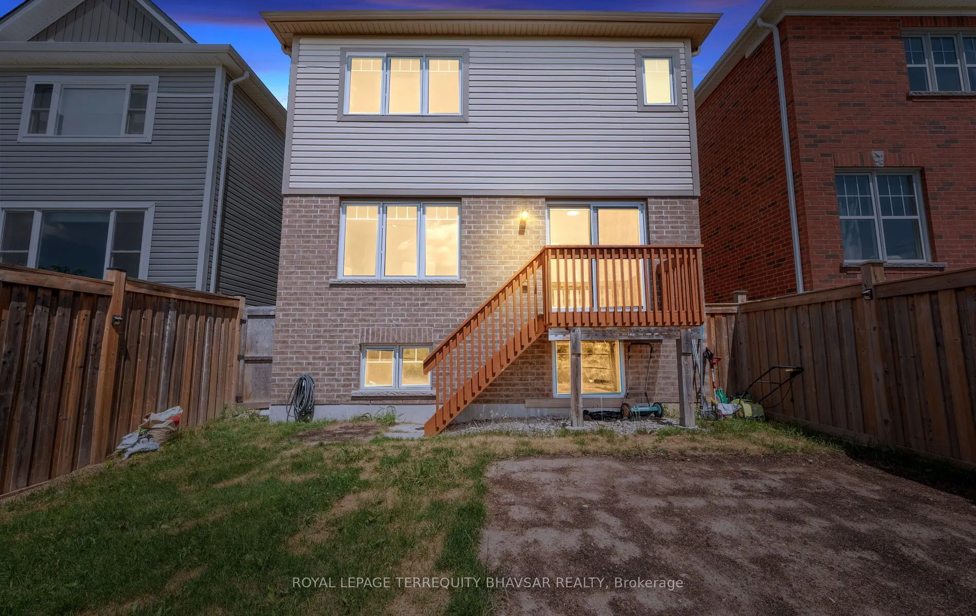 7 Shoreacres Drive