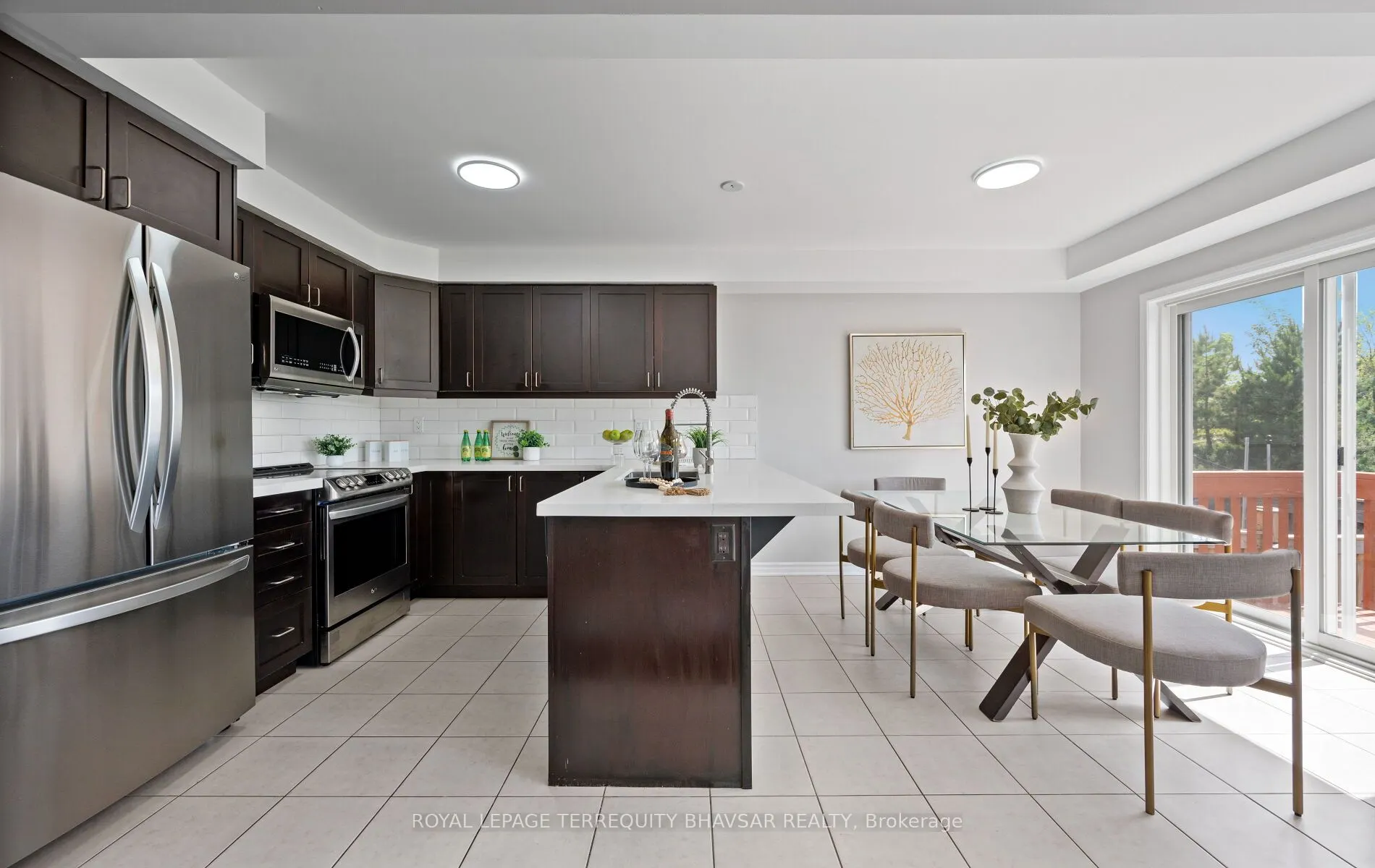 7 Shoreacres Drive