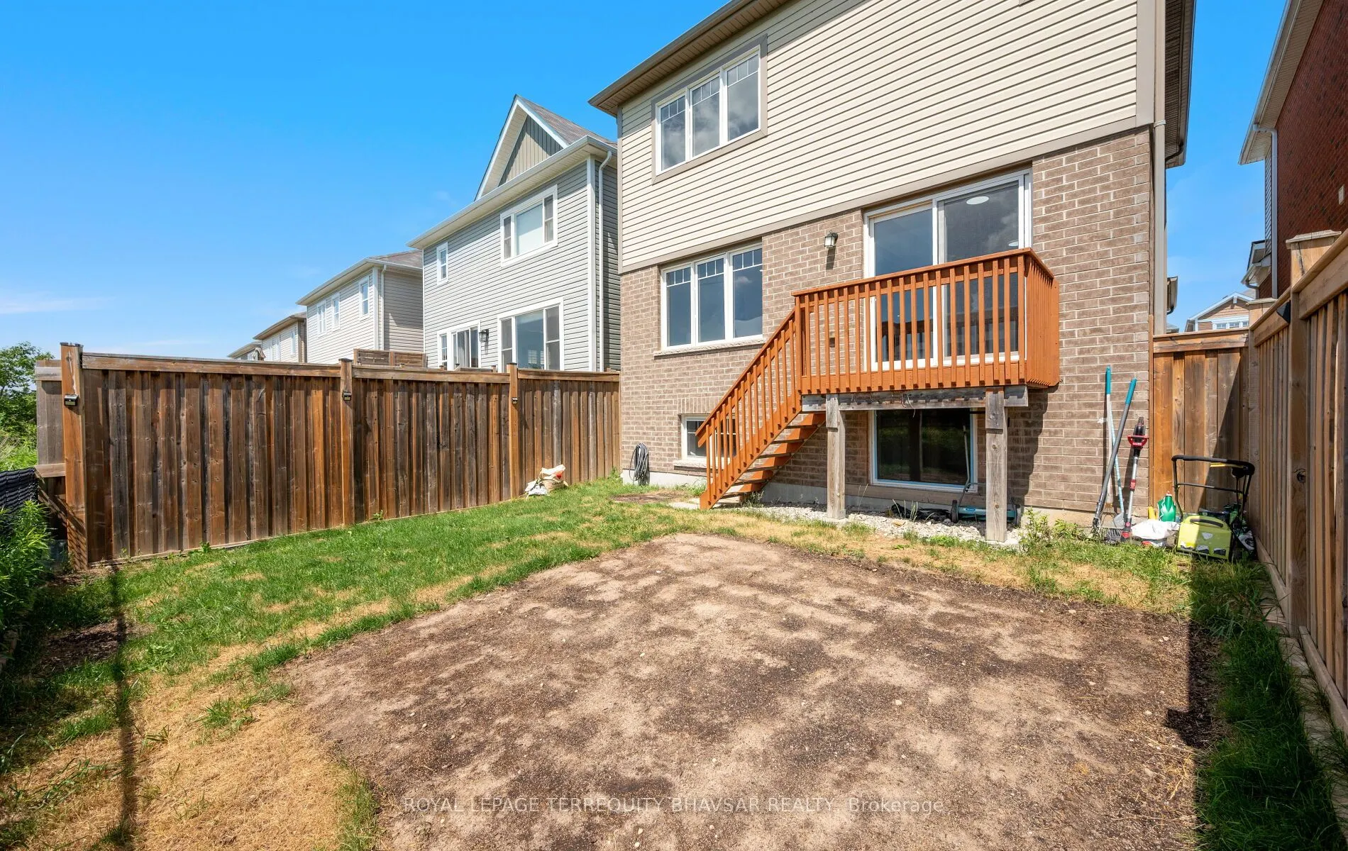 7 Shoreacres Drive