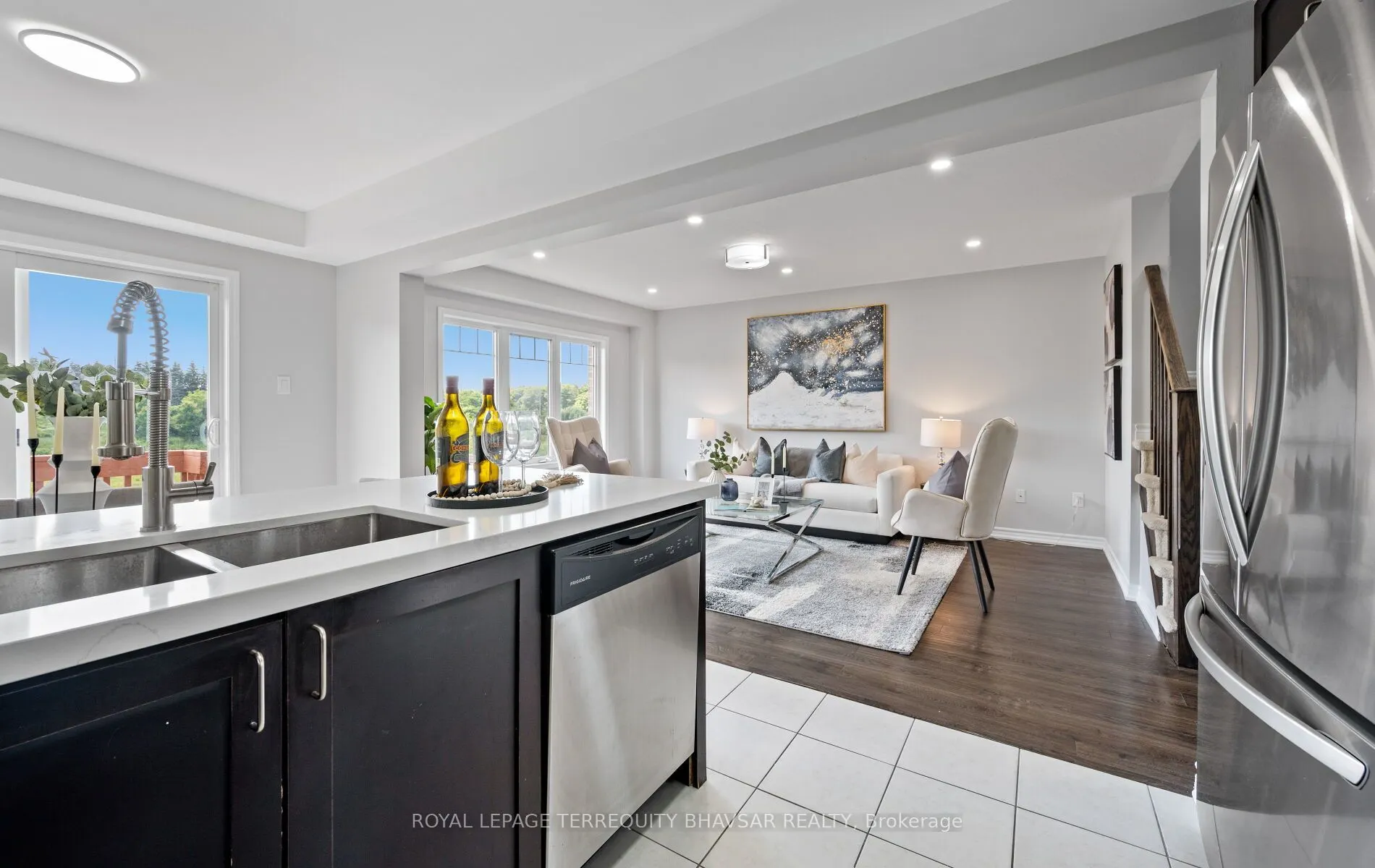 7 Shoreacres Drive