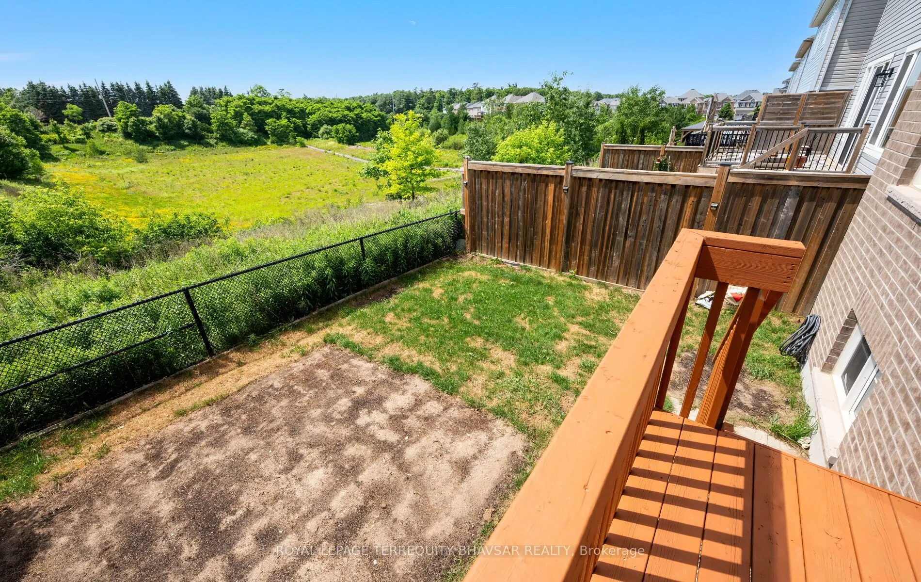 7 Shoreacres Drive