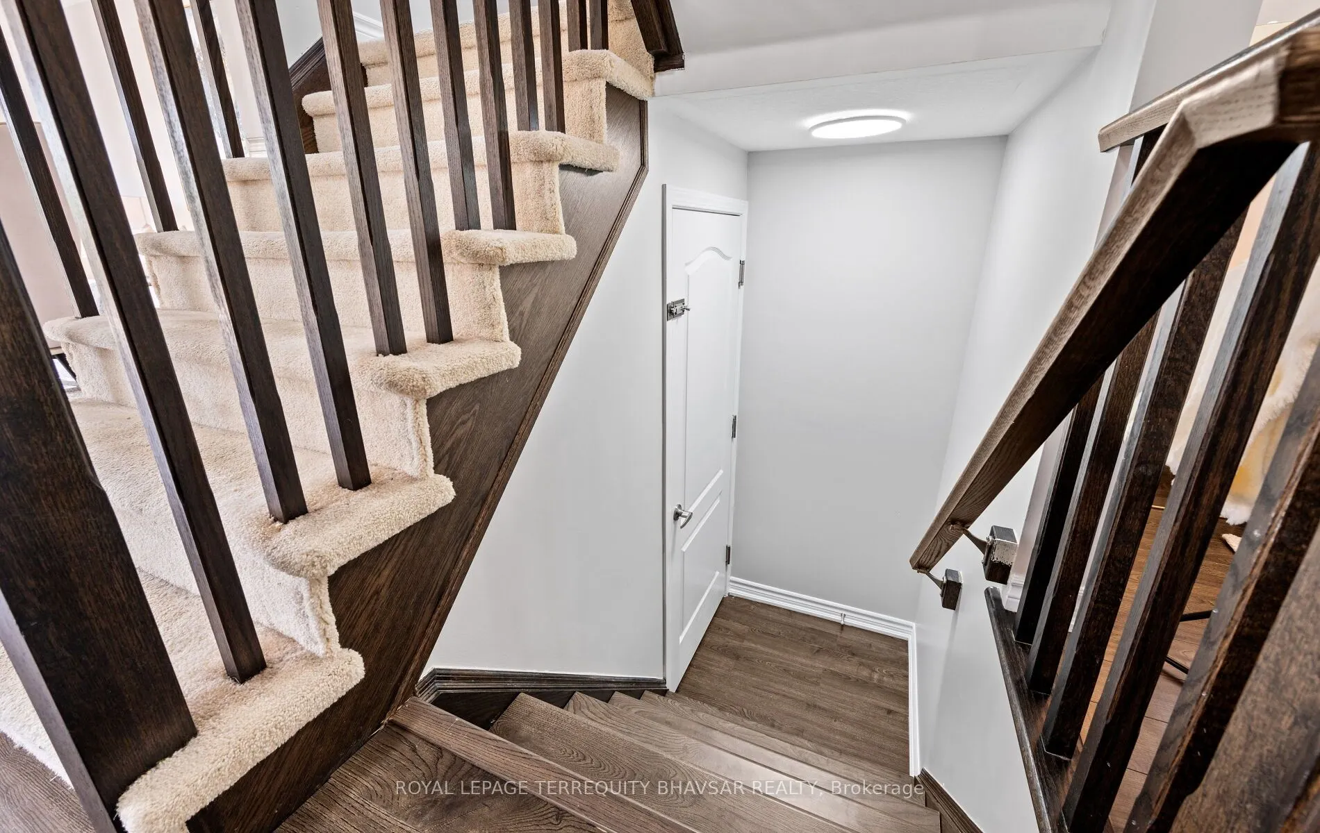 7 Shoreacres Drive