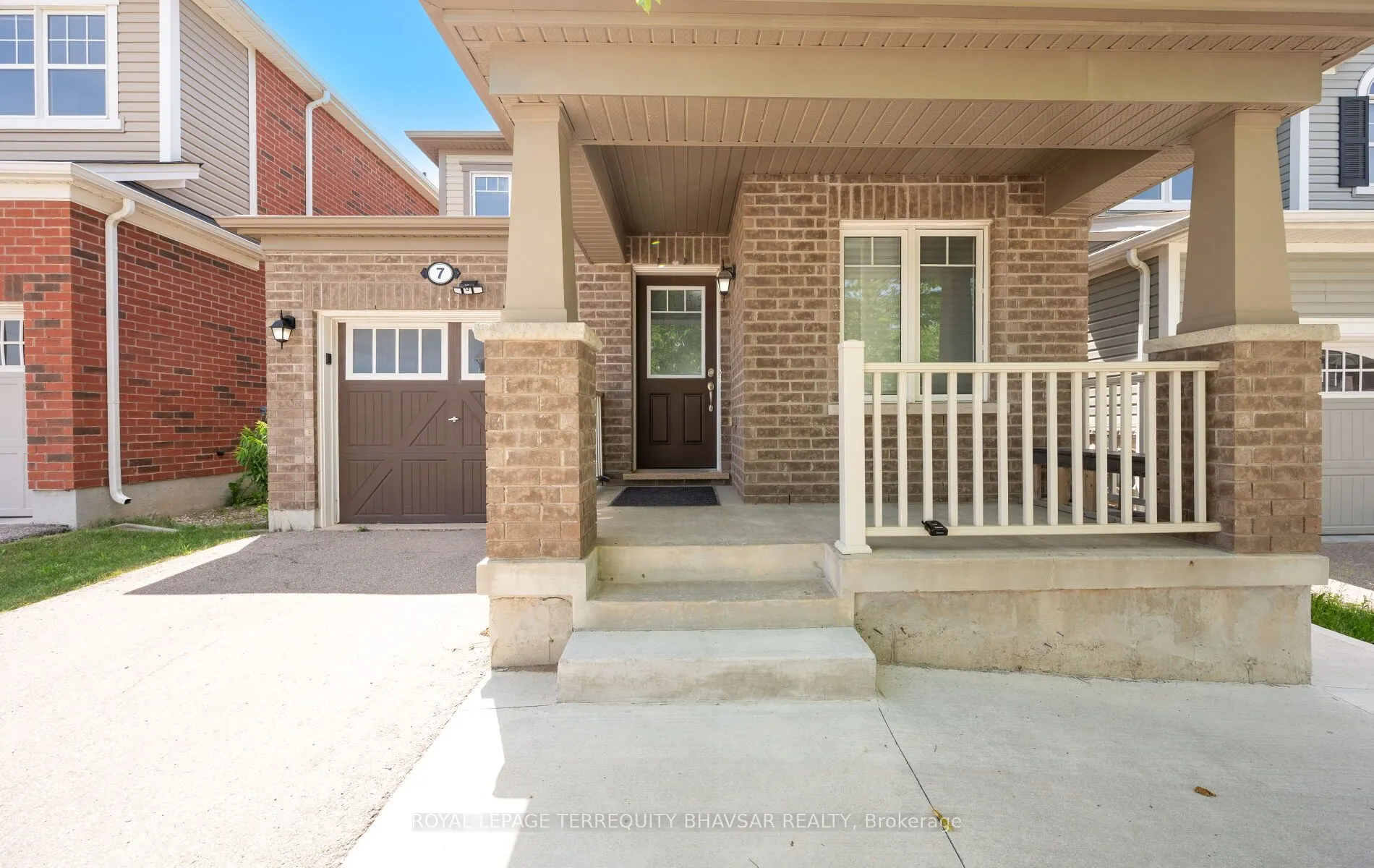 7 Shoreacres Drive