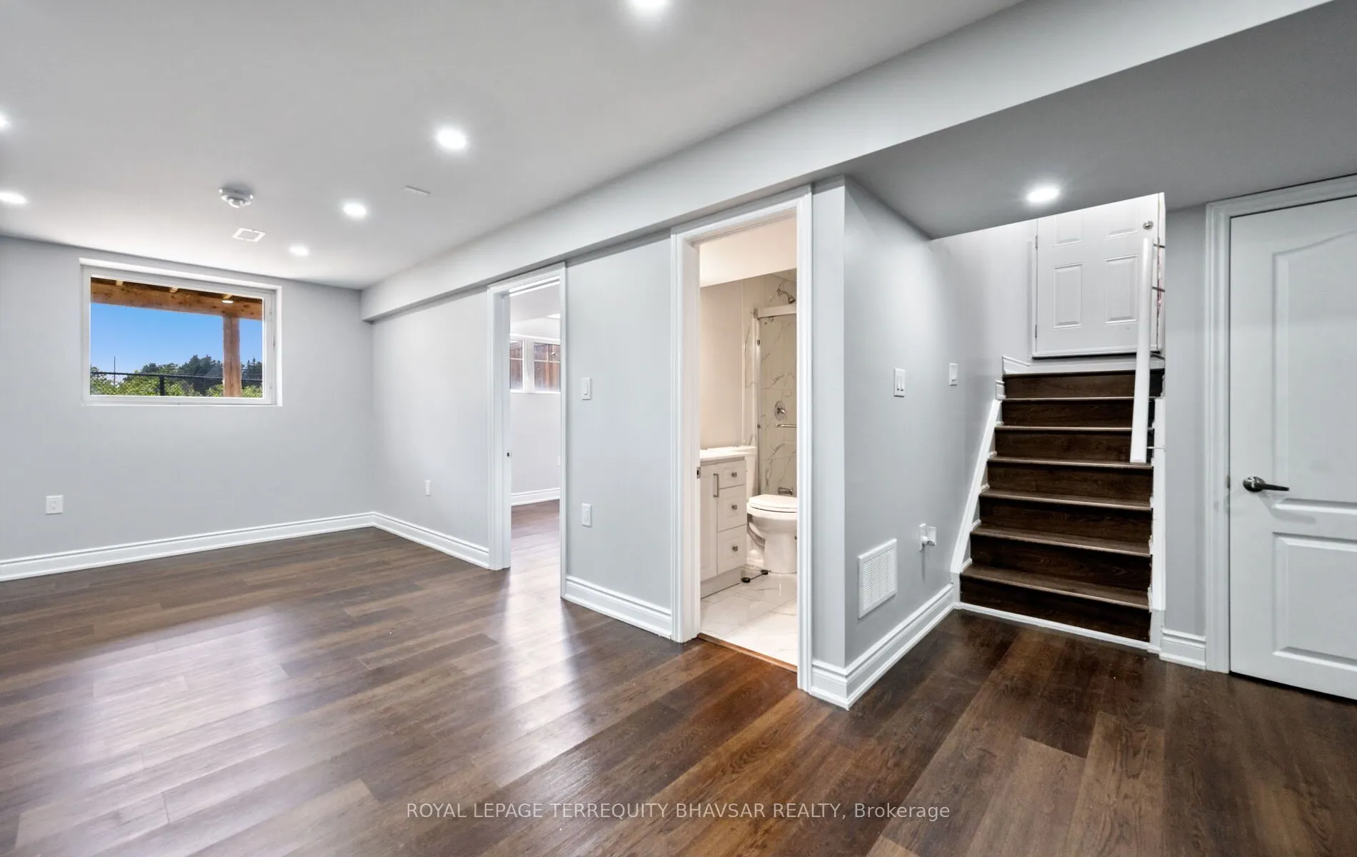 7 Shoreacres Drive