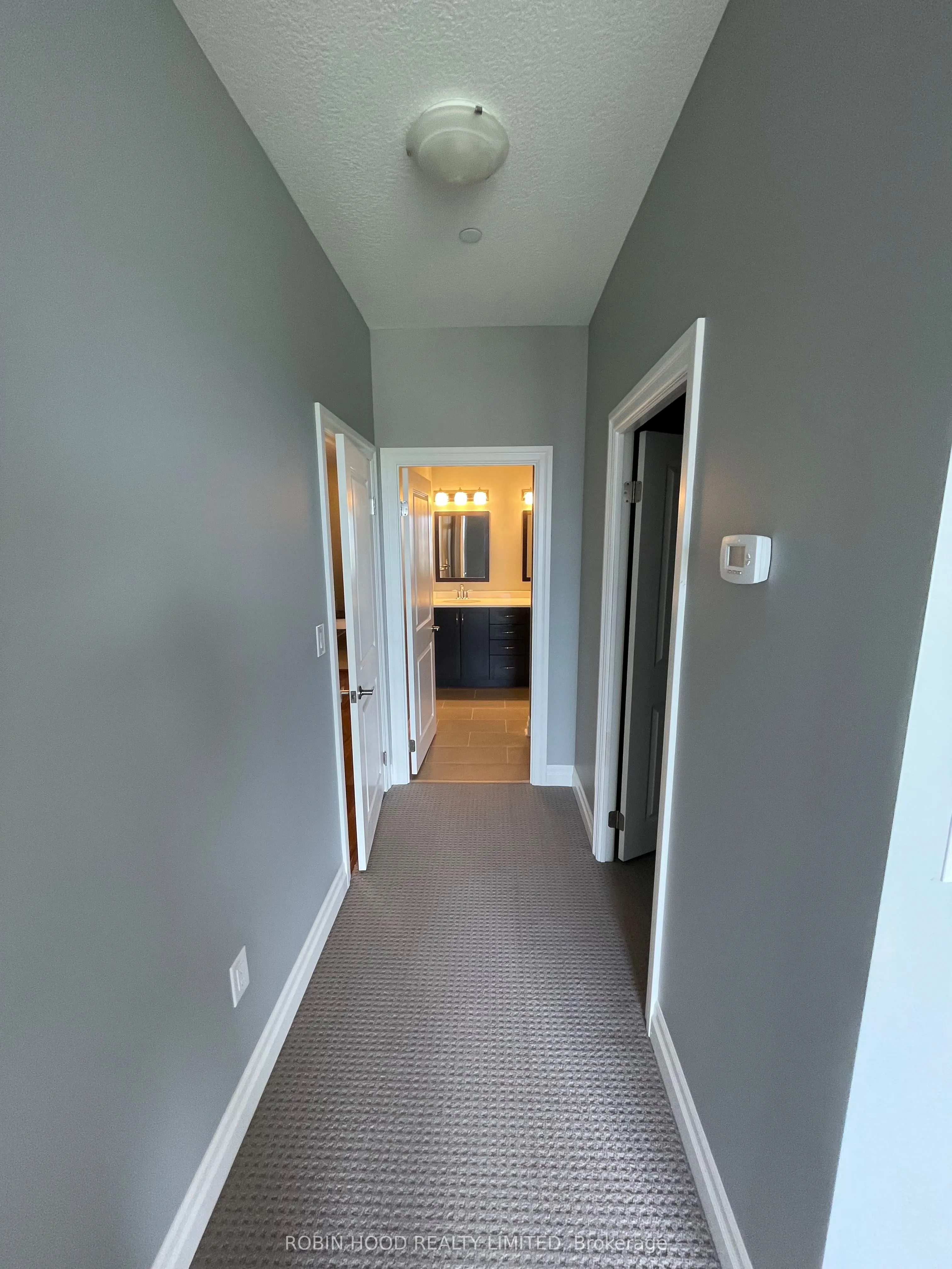 150 Wellington Street E, #612