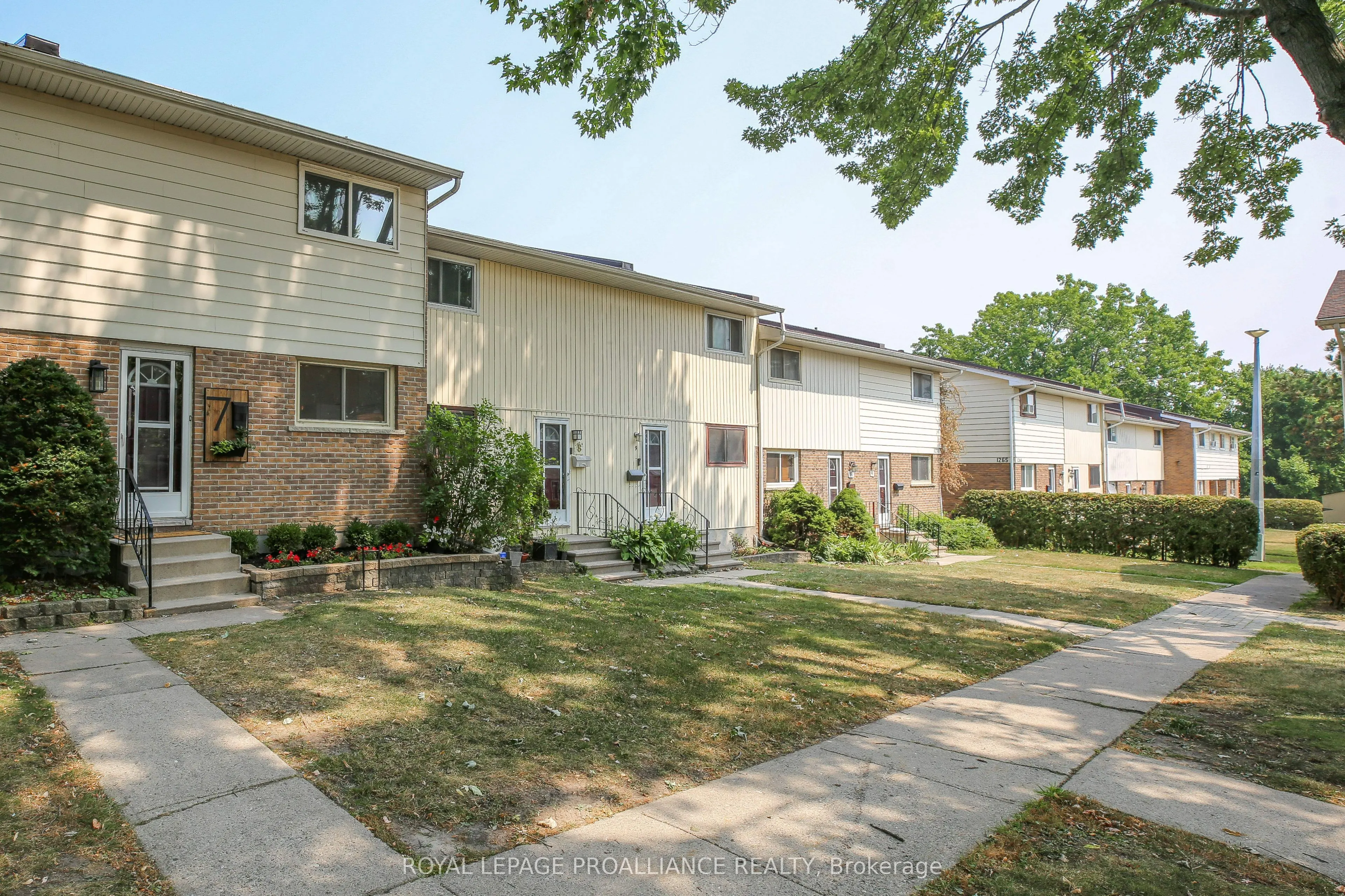 1271 Millwood Avenue, #7