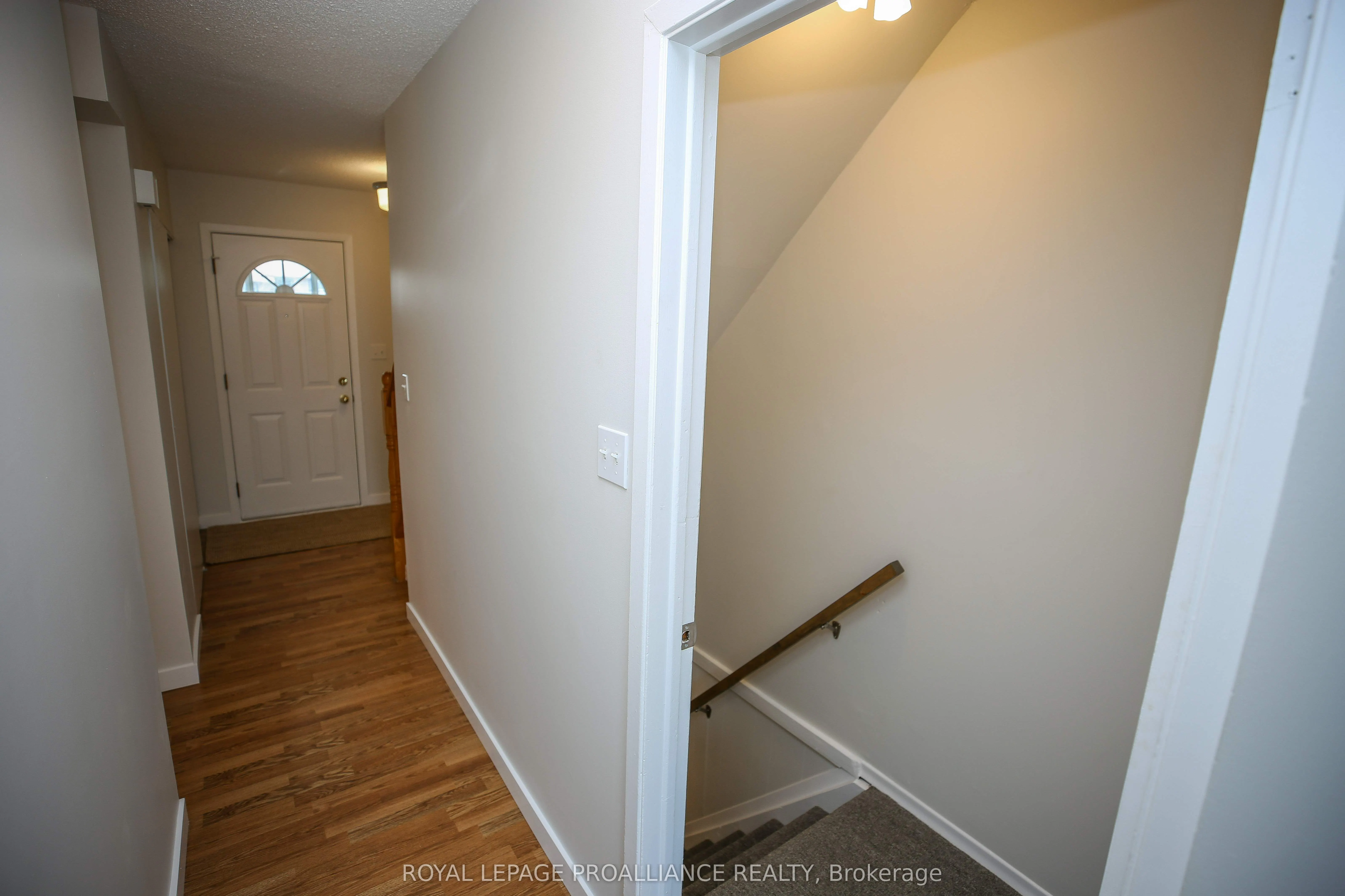1271 Millwood Avenue, #7