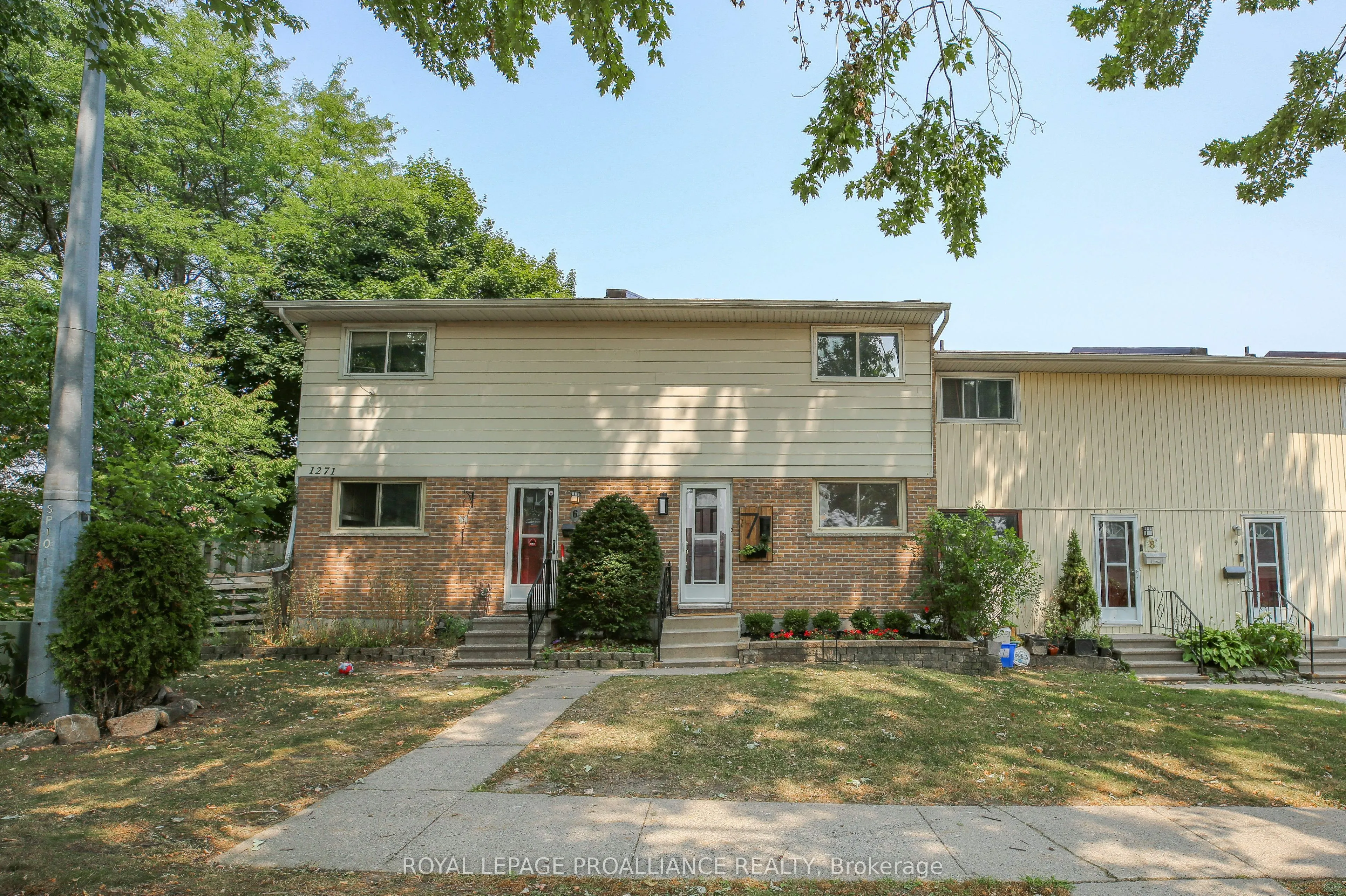 1271 Millwood Avenue, #7