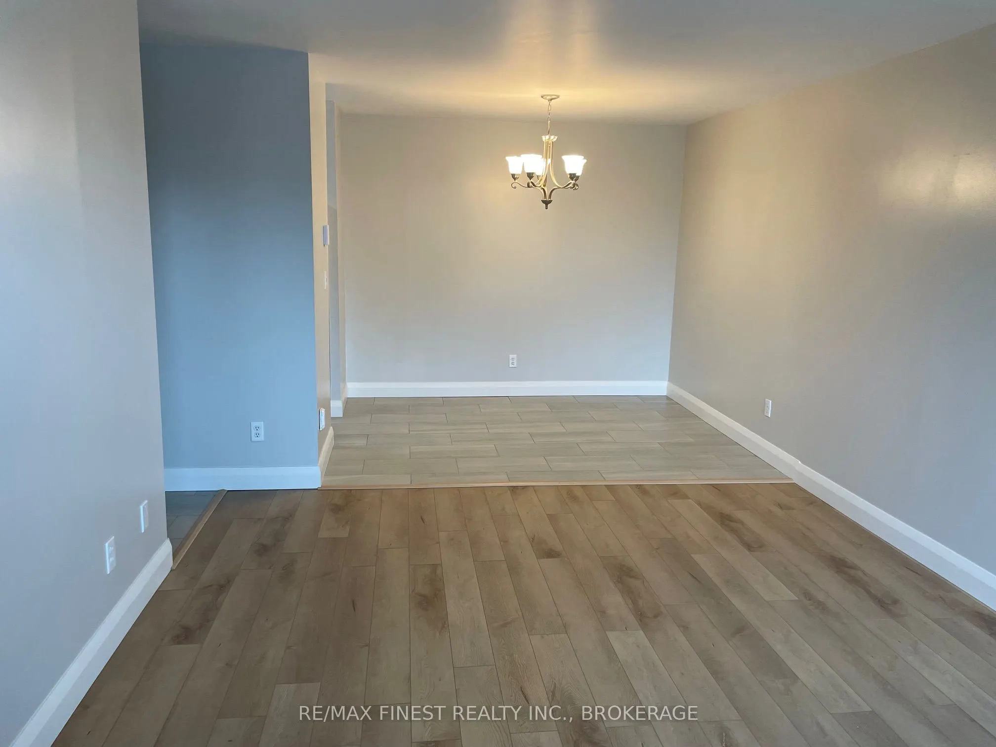 17 Eldon Hall Place, #204