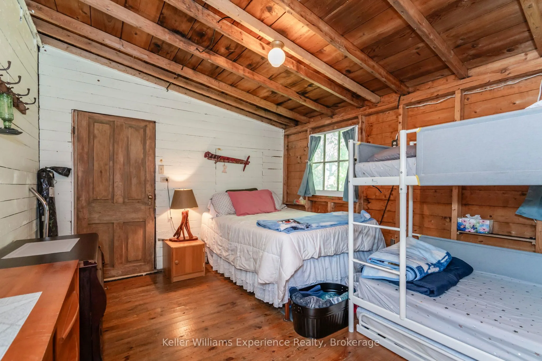 8326 Is 2210 Georgian Bay