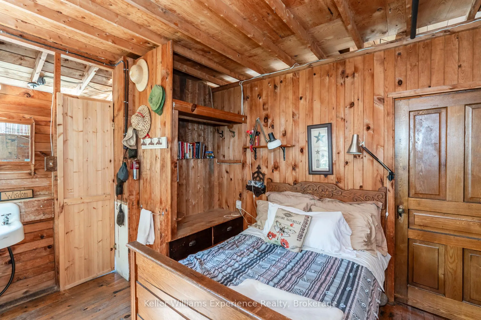 8326 Is 2210 Georgian Bay