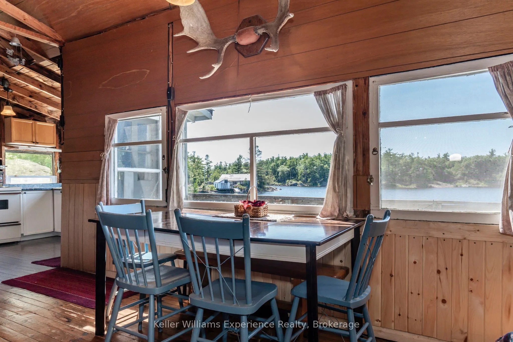 8326 Is 2210 Georgian Bay