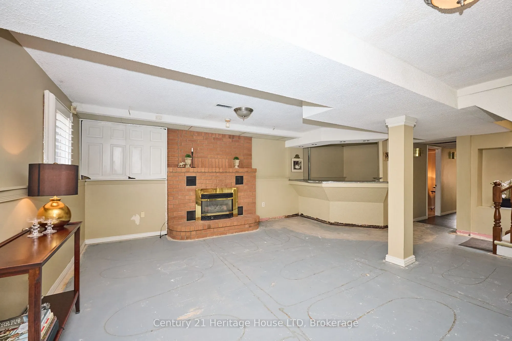 7724 Donlee Drive