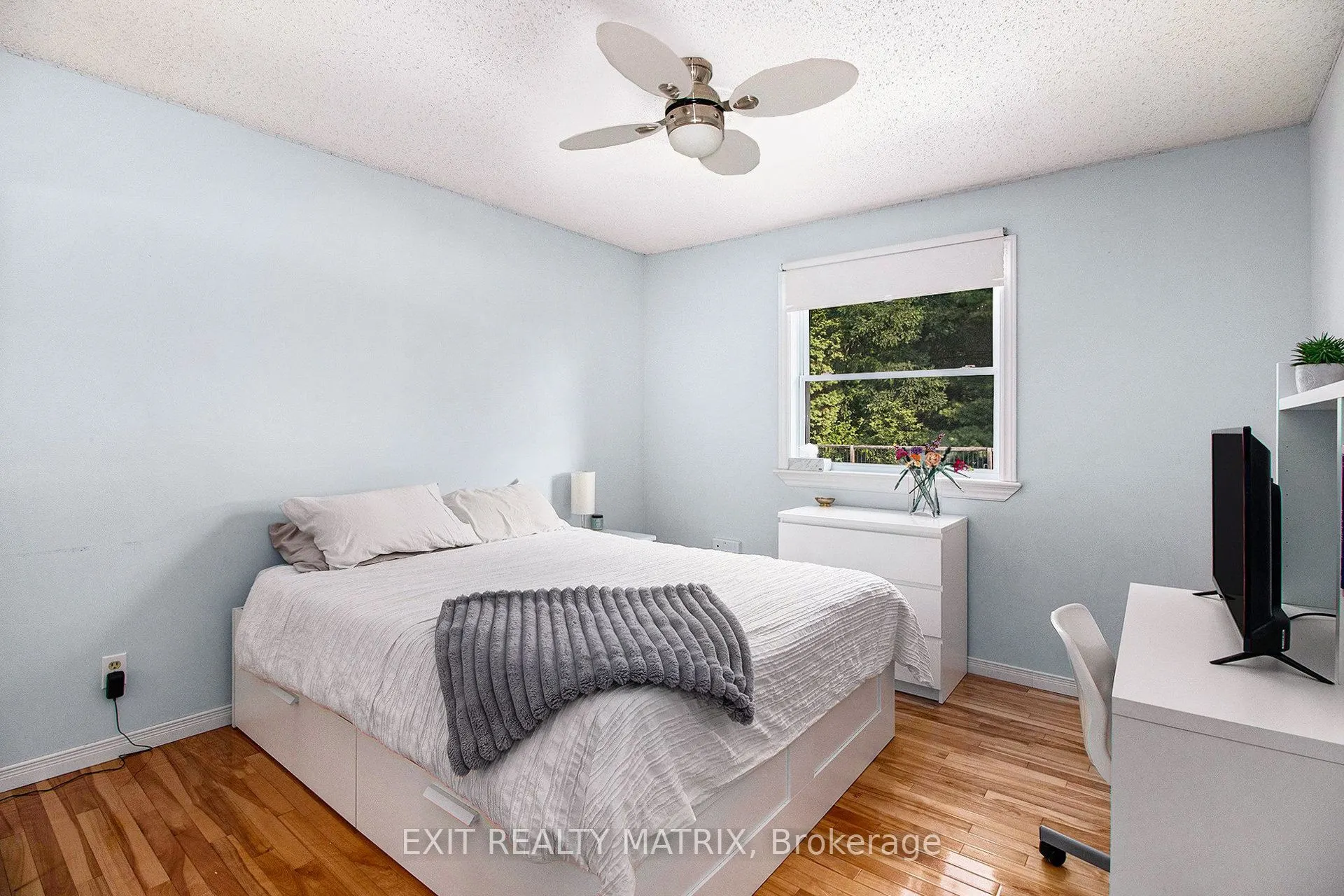 24 Ste Therese Boulevard