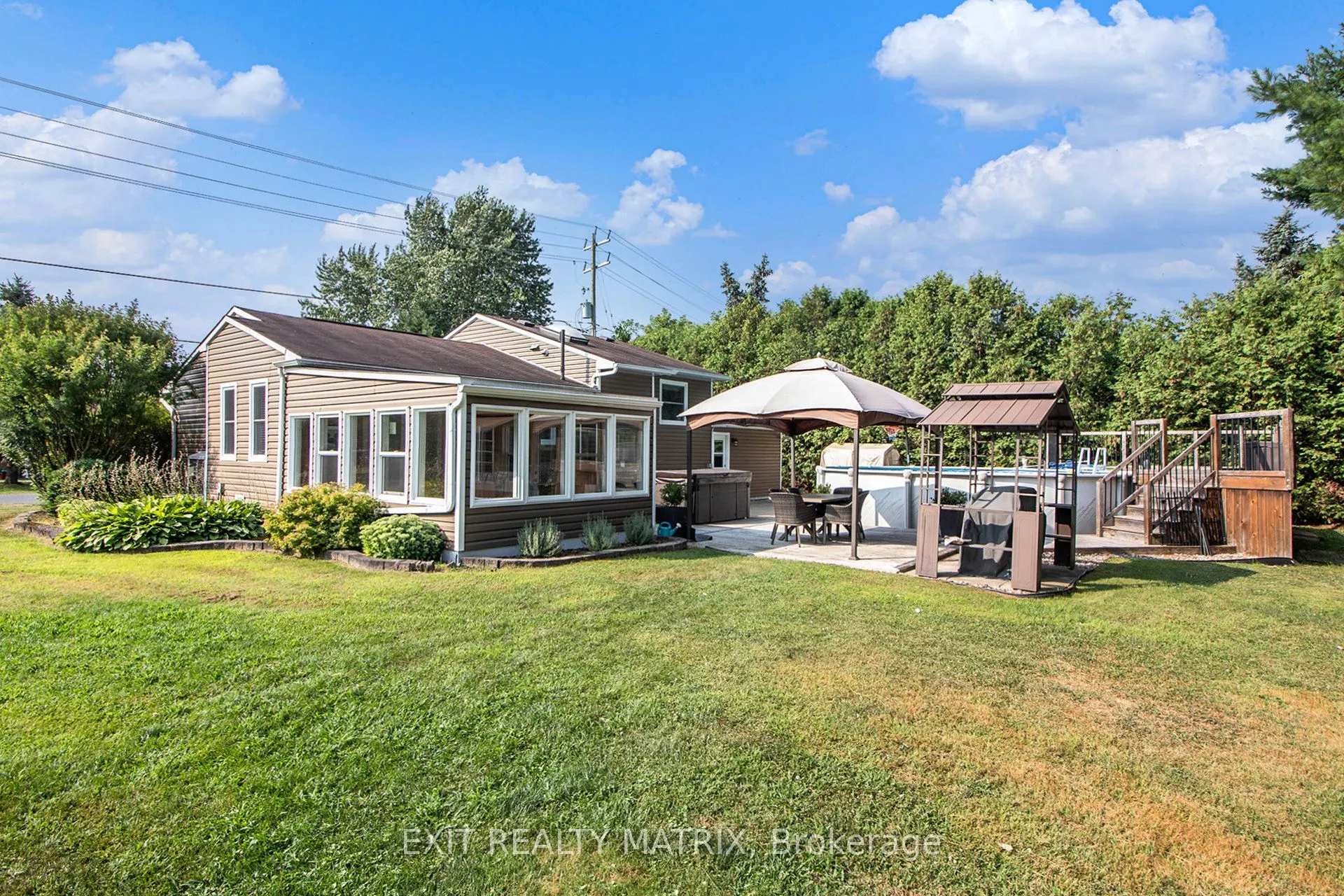 24 Ste Therese Boulevard