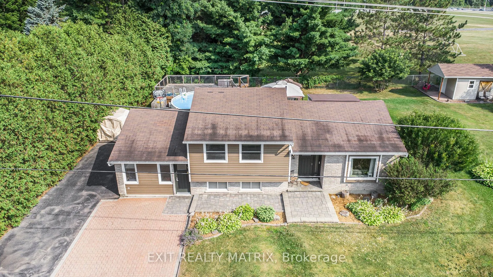 24 Ste Therese Boulevard