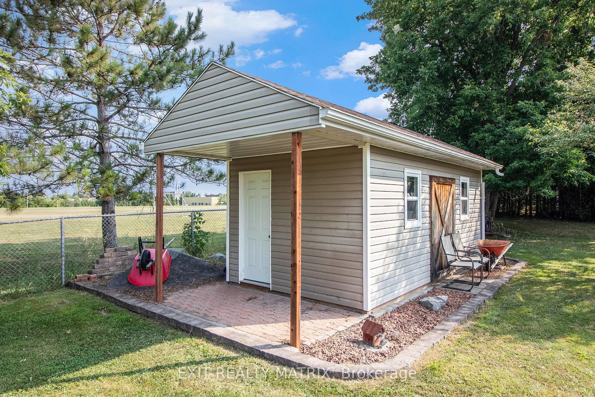 24 Ste Therese Boulevard