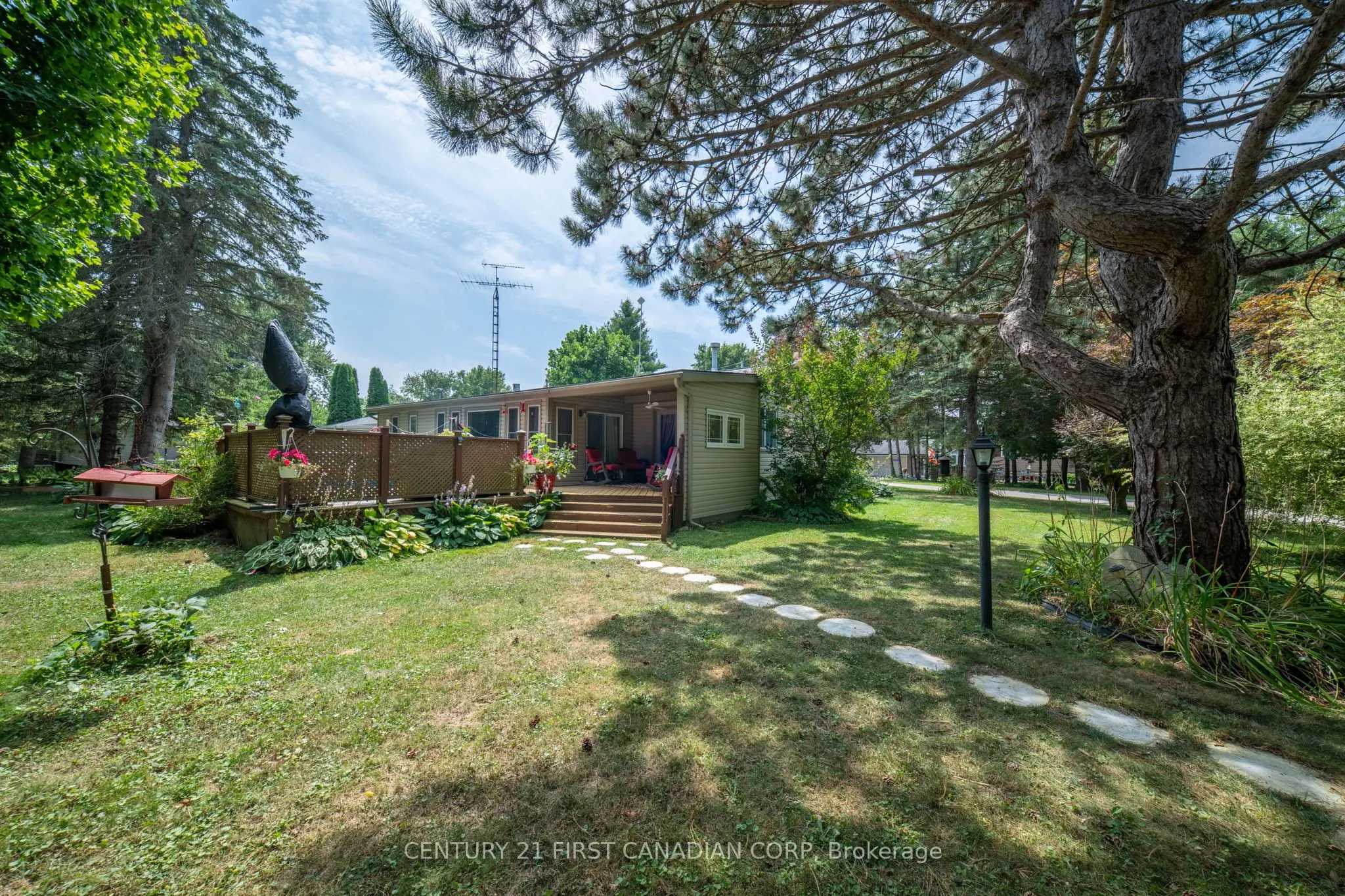 21084 Riverview Drive