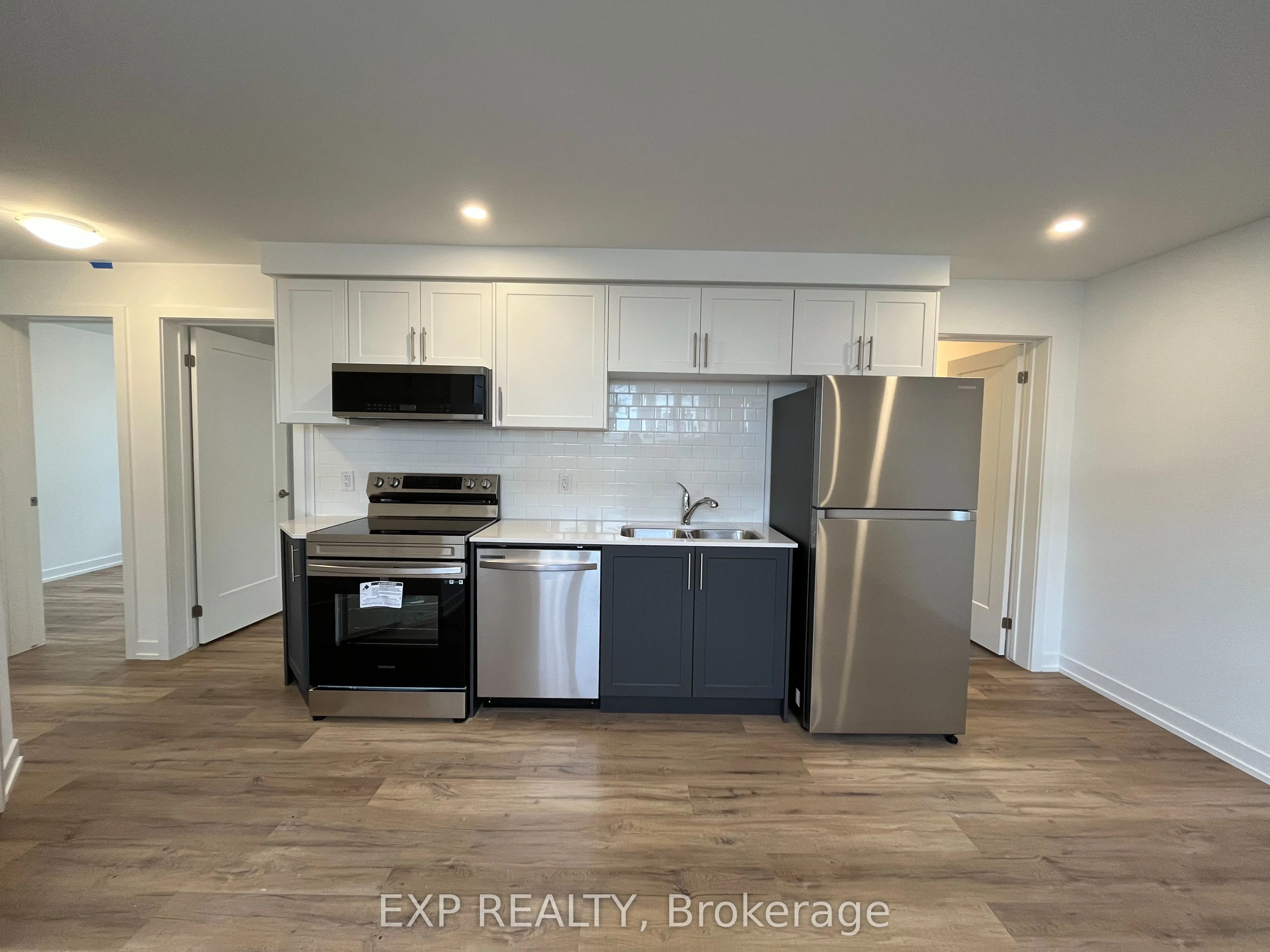 4263 Fourth Avenue, #711