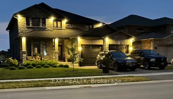 76 Essex Drive