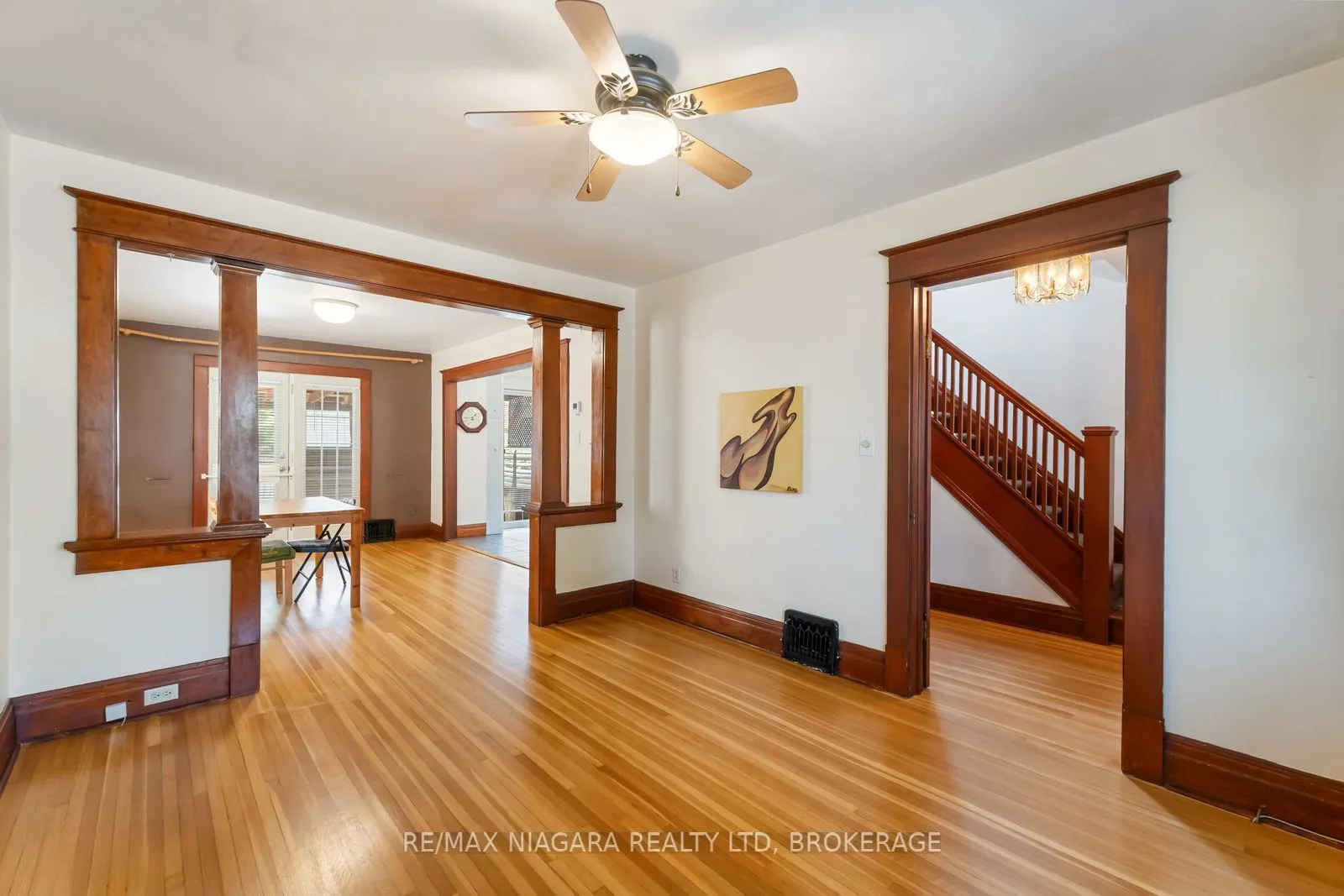 8 Russell Avenue