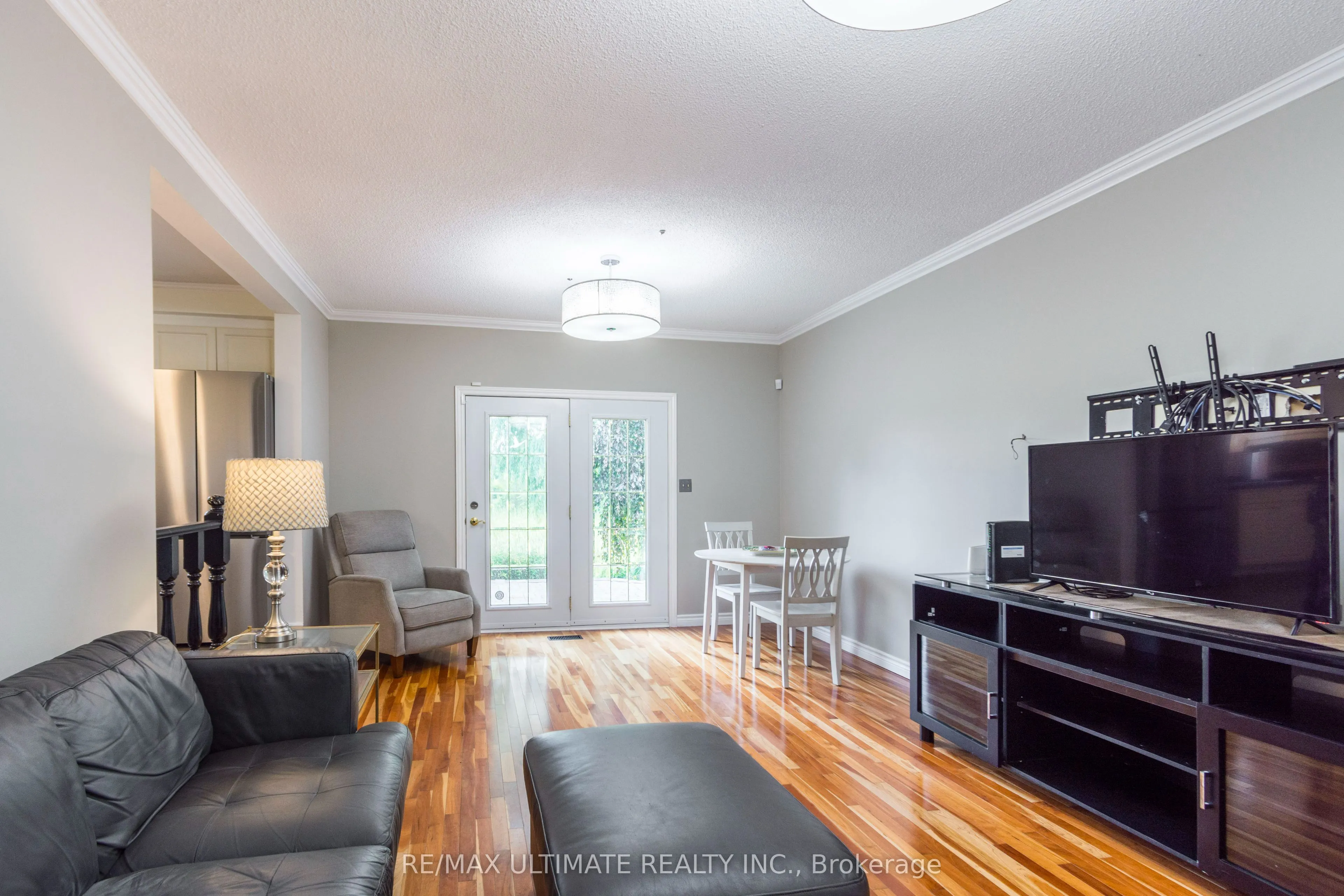 34 Briarwood Cres Crescent