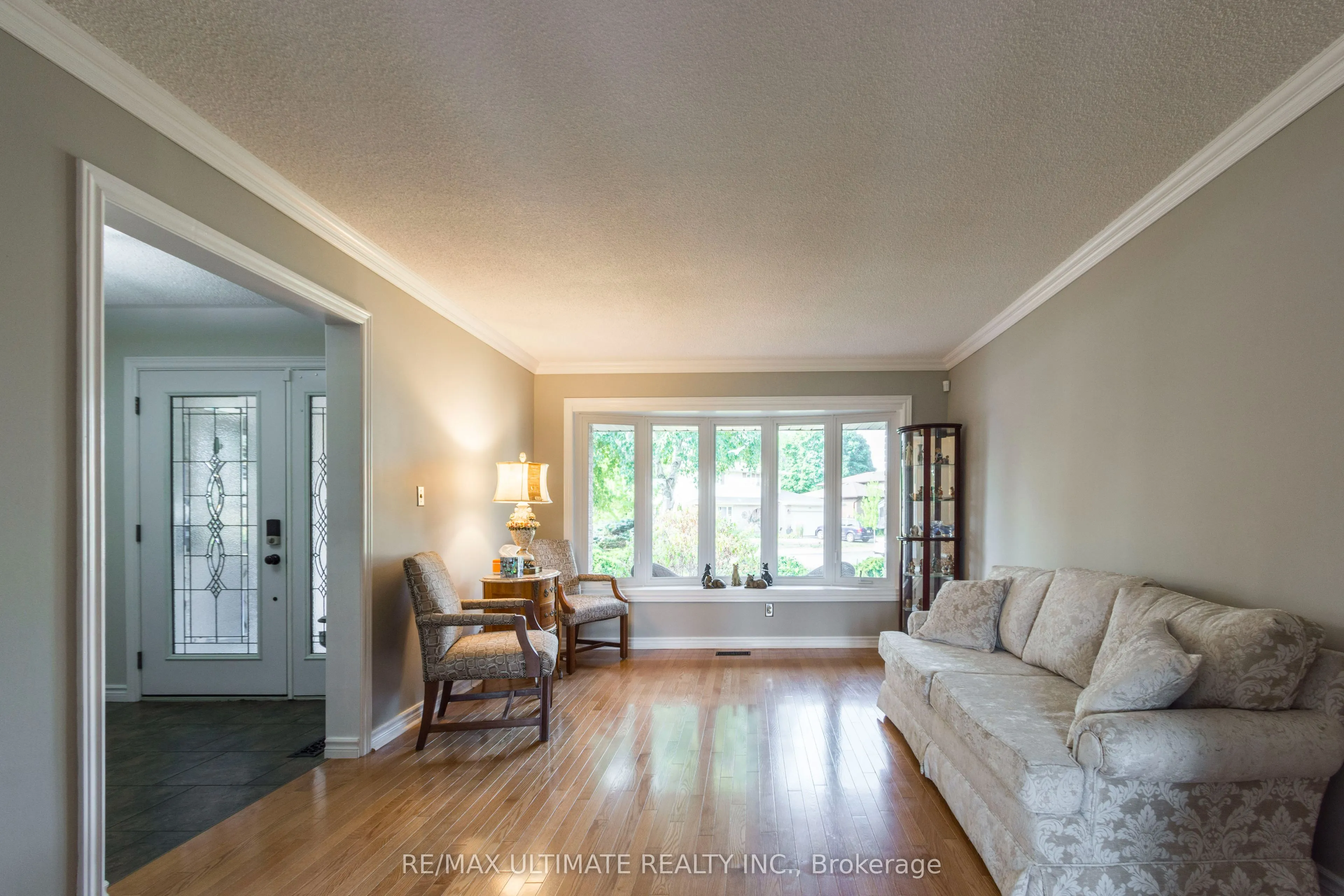 34 Briarwood Cres Crescent