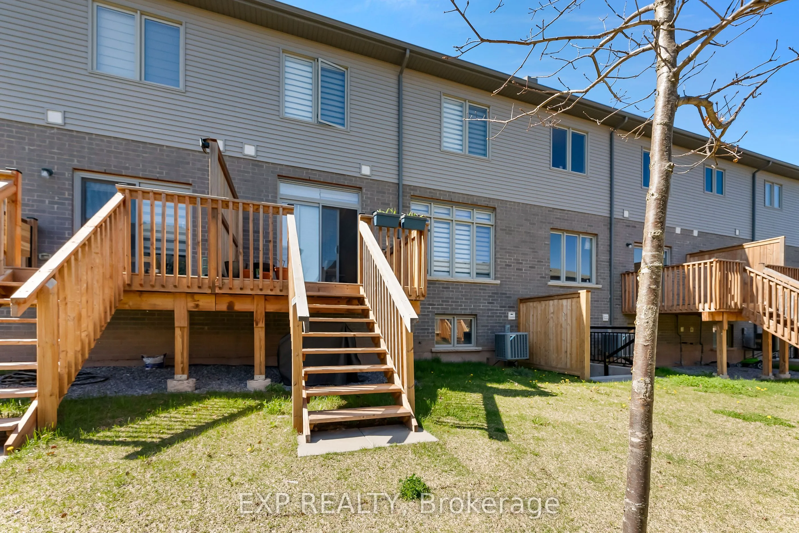 4552 Portage Road, #28