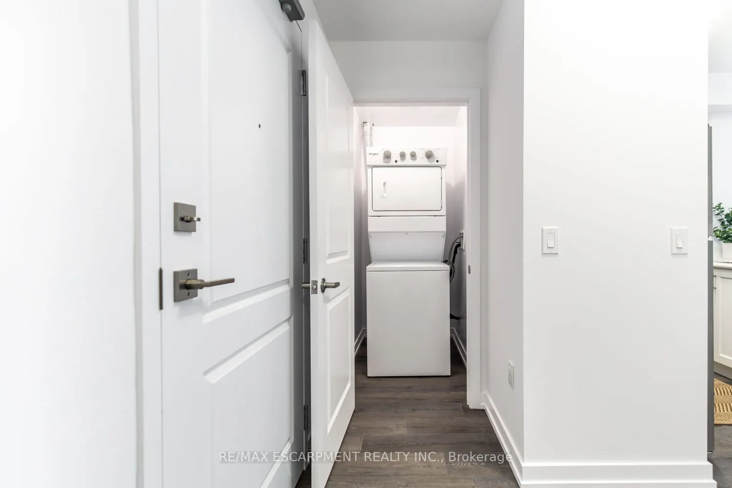 5055 Greenlane Road, #103