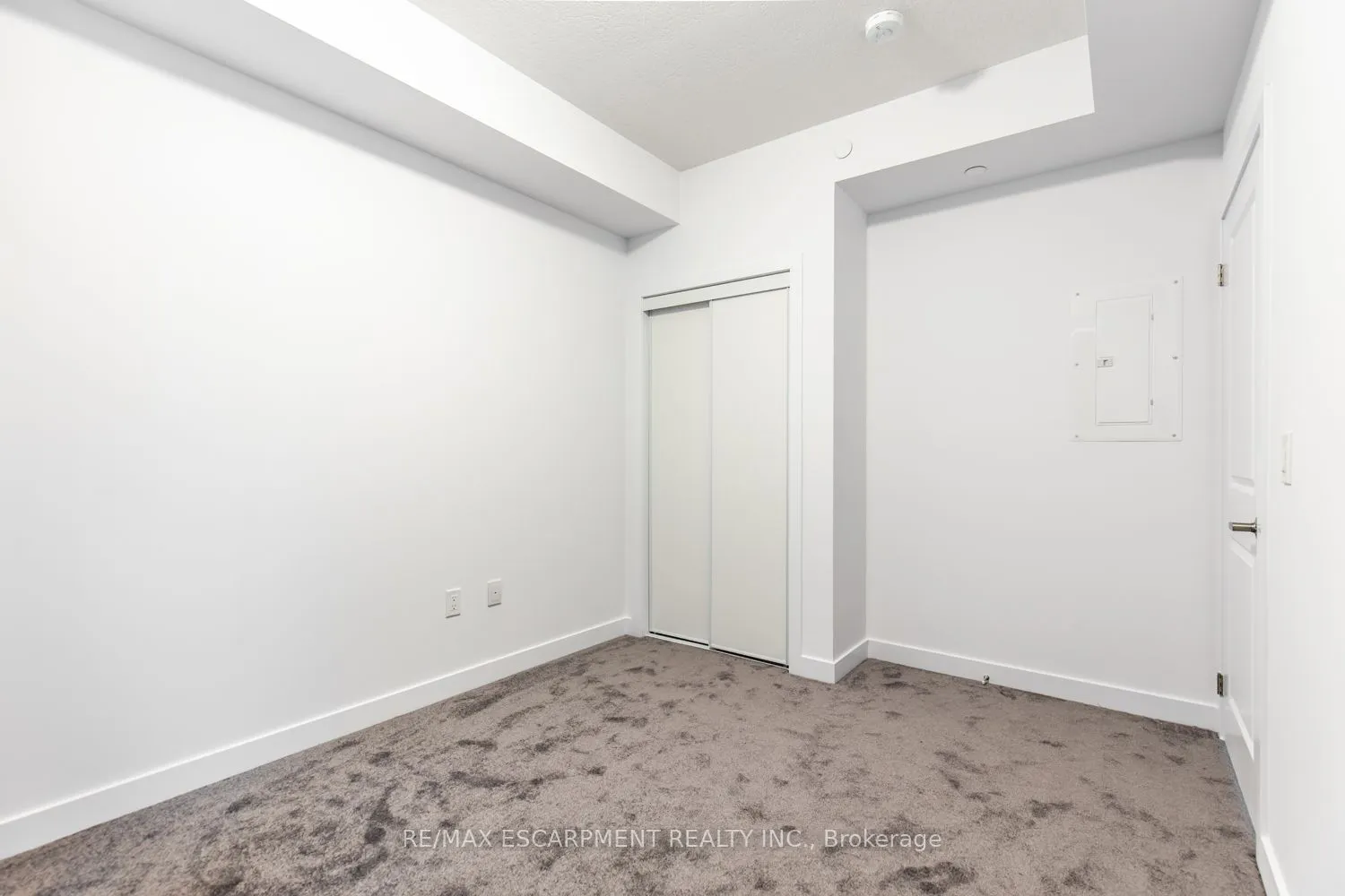 5055 Greenlane Road, #103