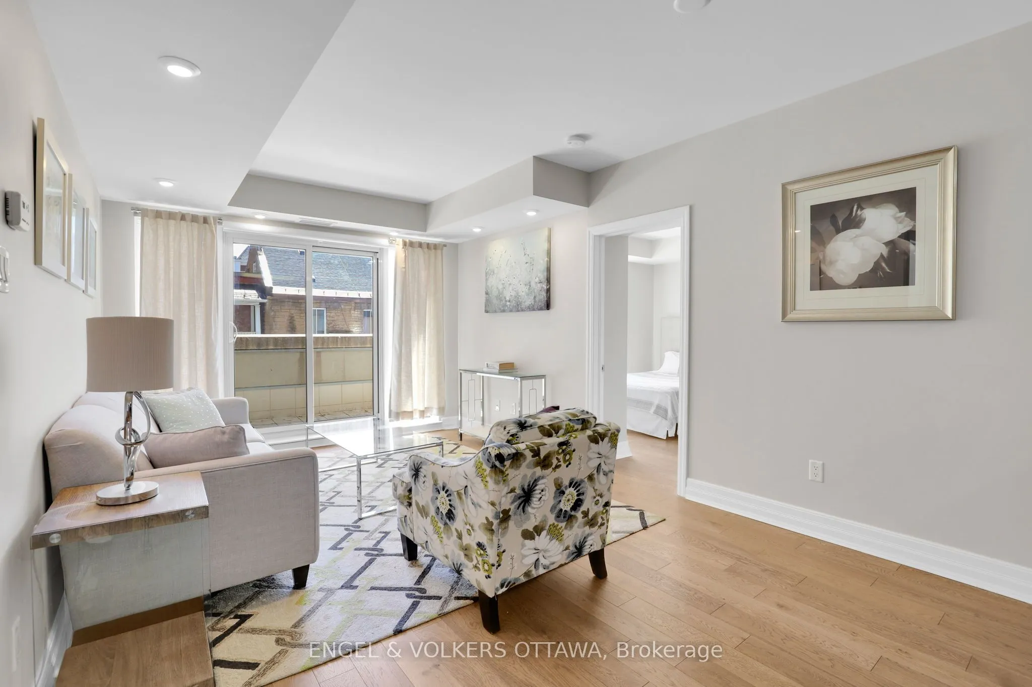 195 Besserer Street, #202