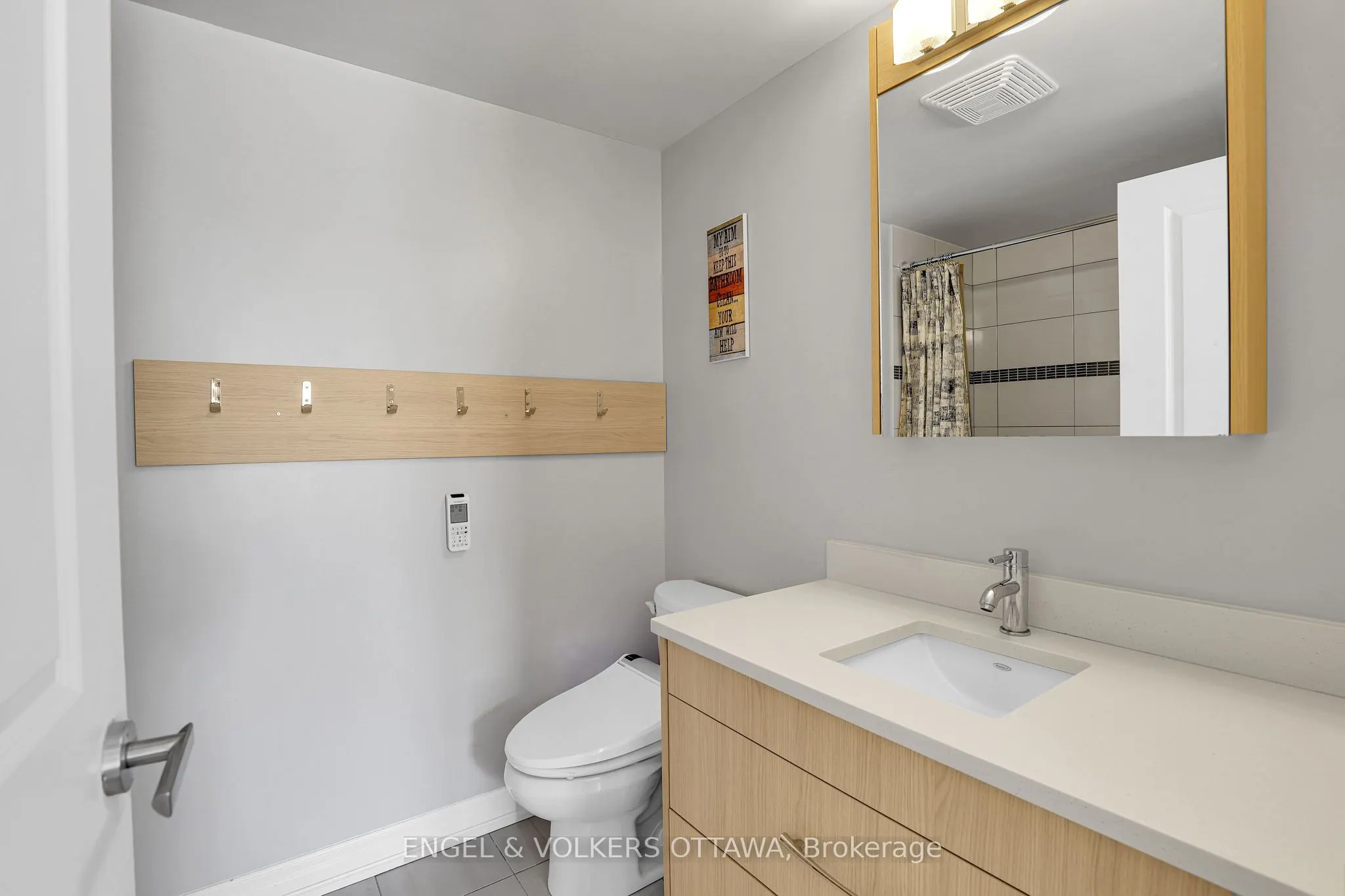 195 Besserer Street, #202