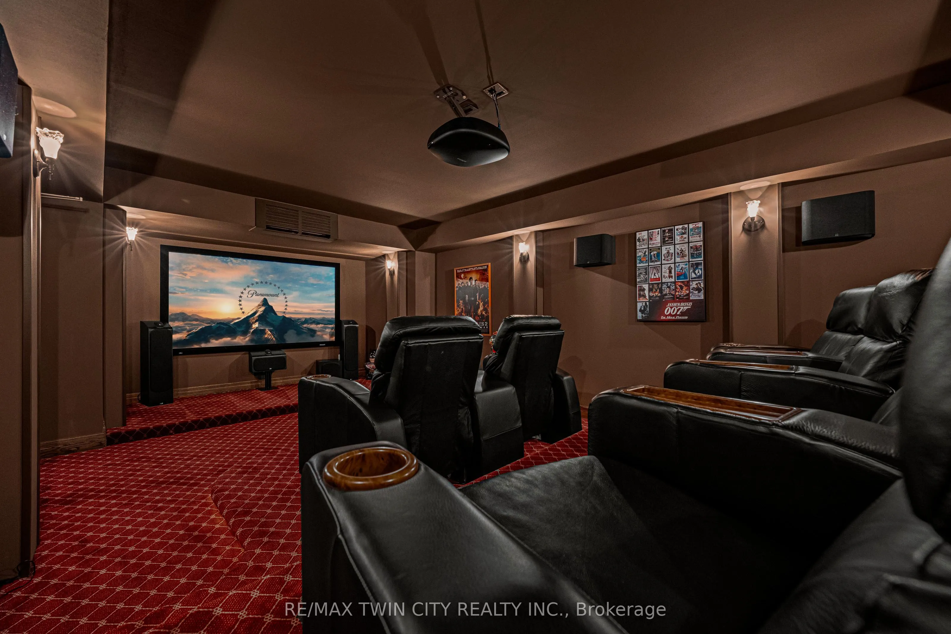 375 River Oak Place