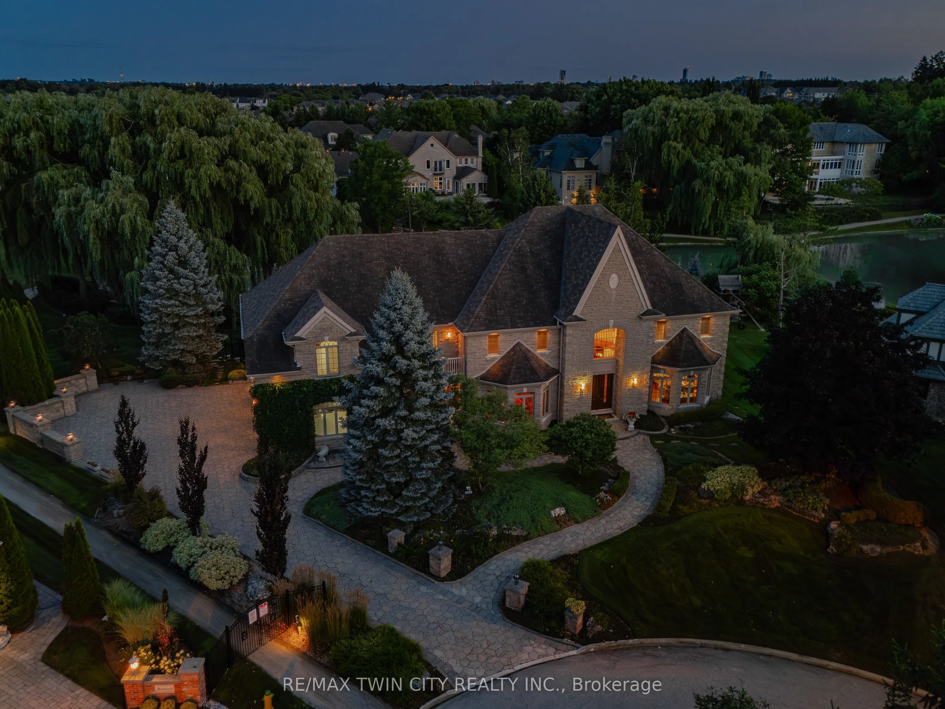 375 River Oak Place