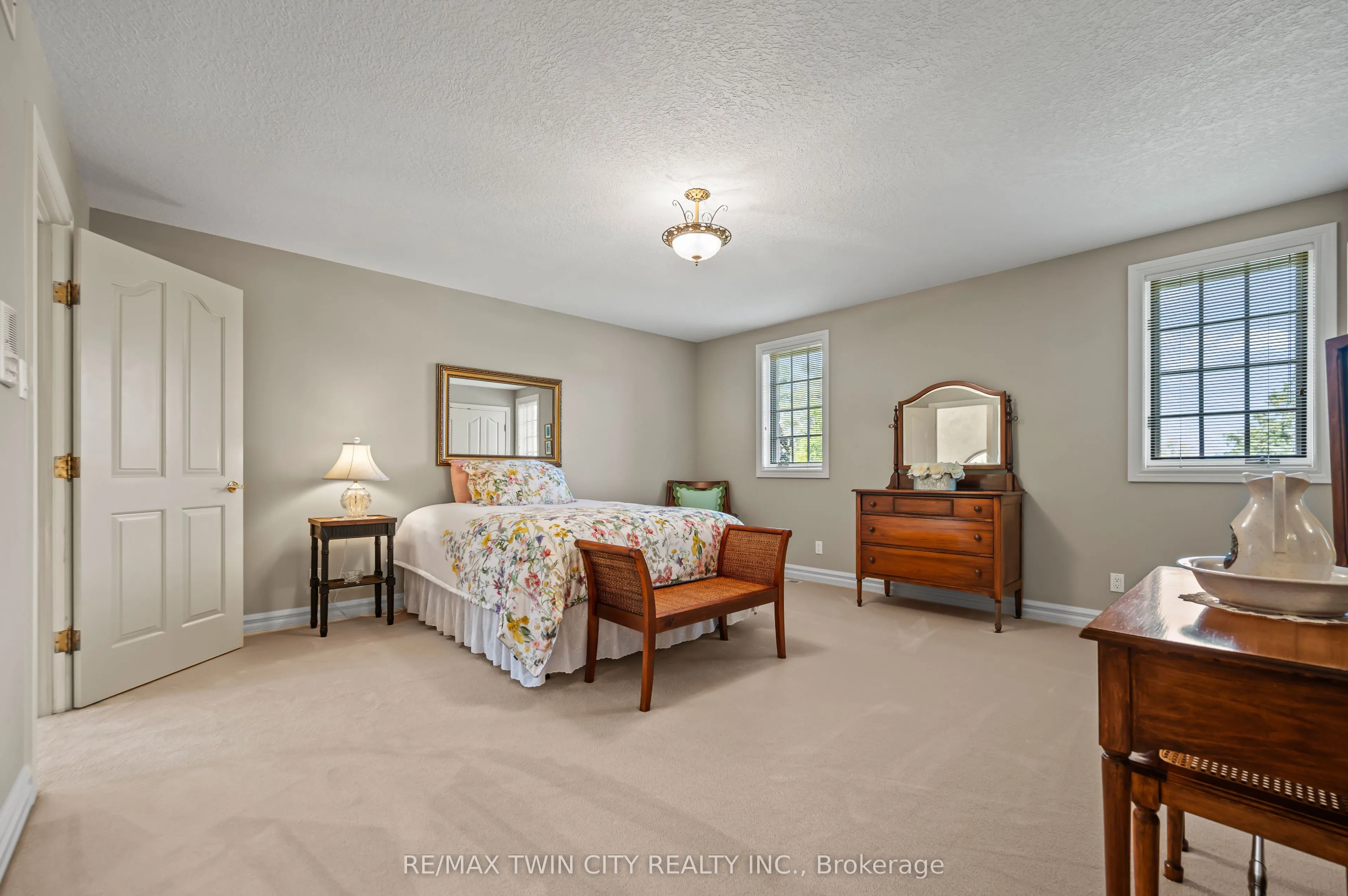 375 River Oak Place