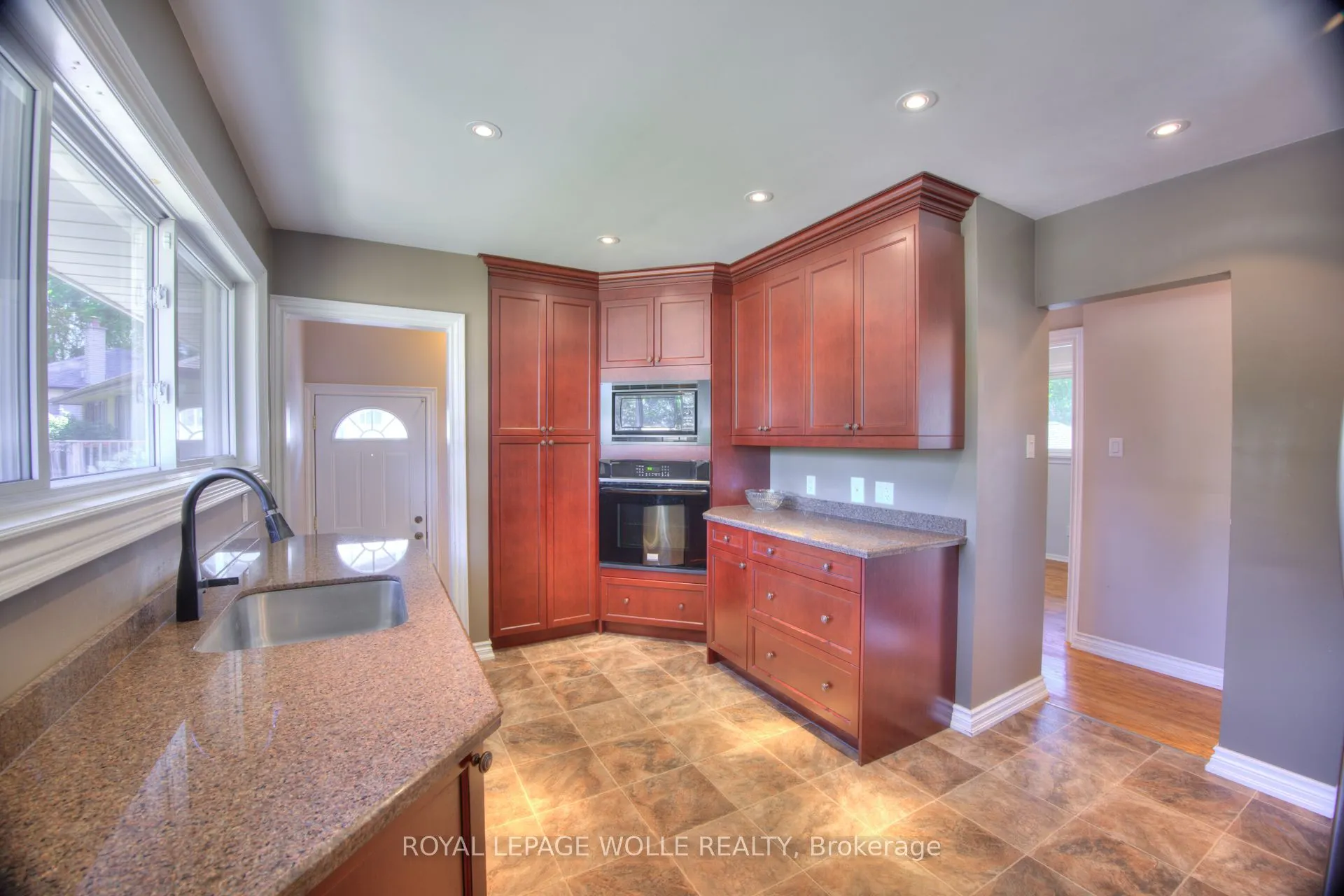 71 Broadmoor Avenue