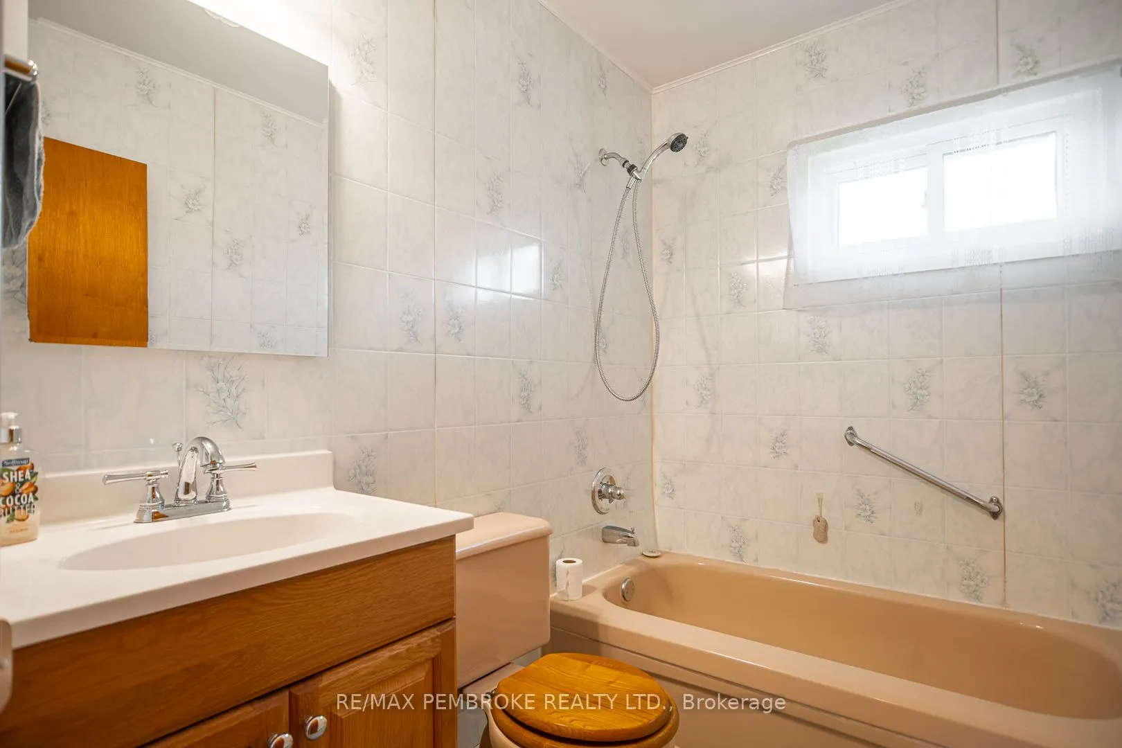 187 Sandy Beach Road
