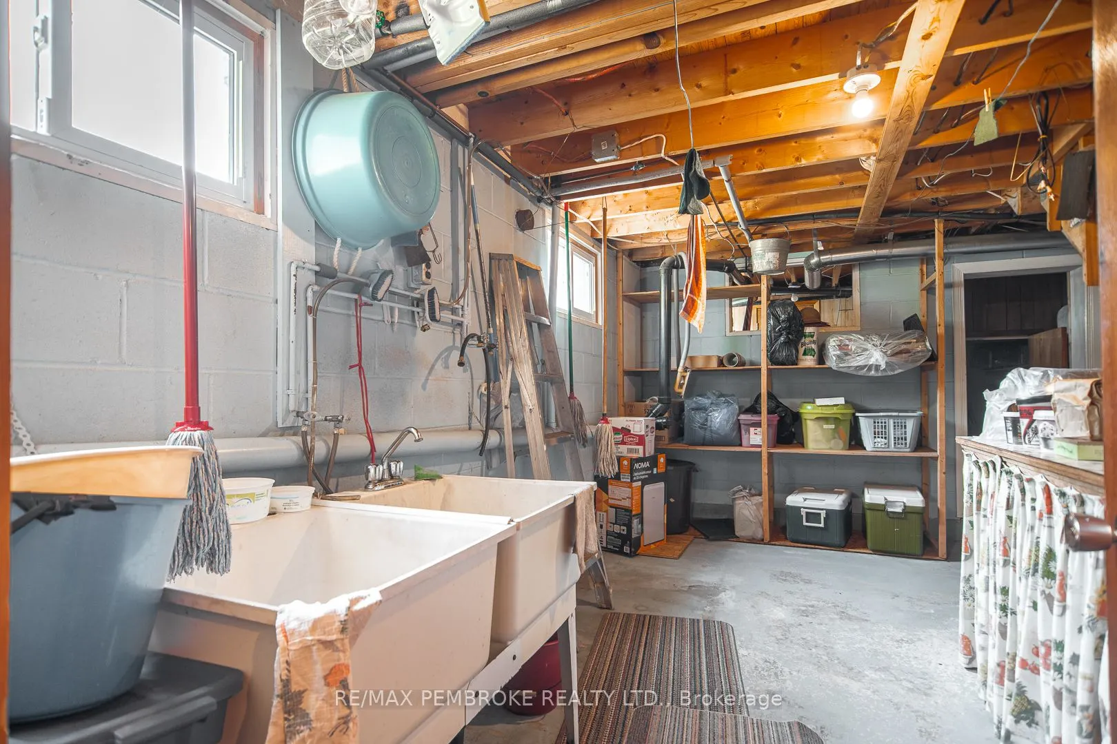 187 Sandy Beach Road