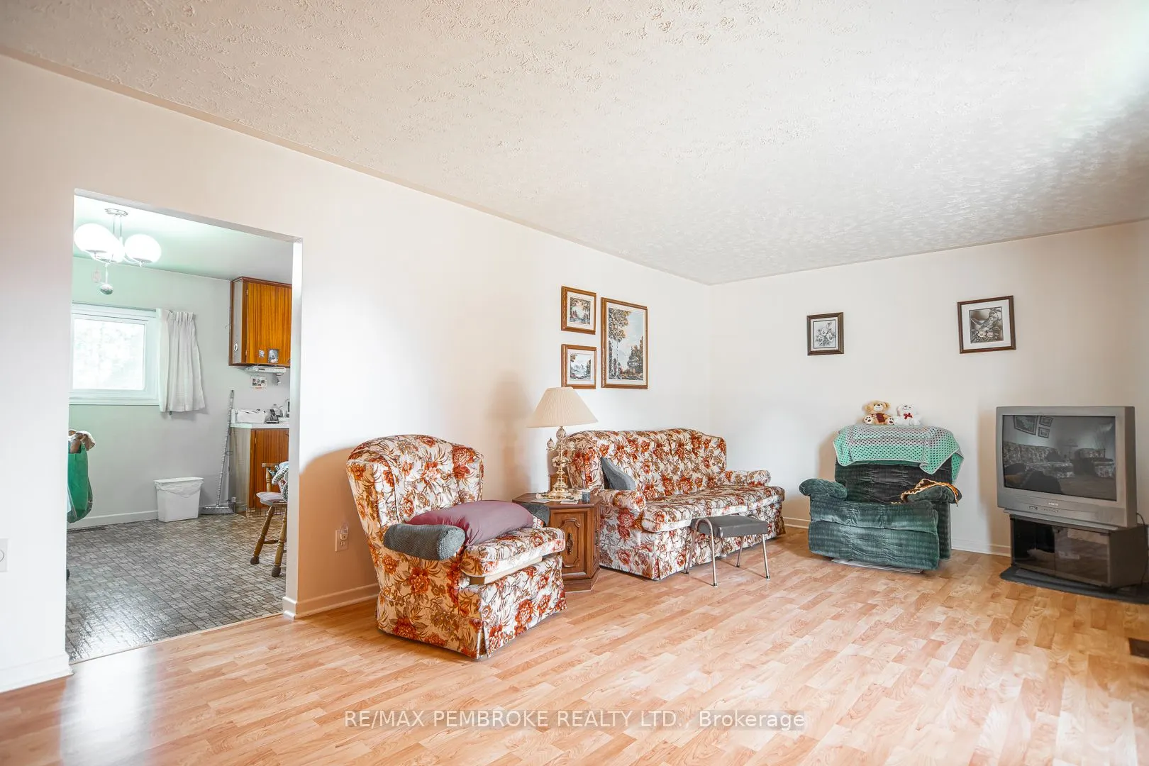 187 Sandy Beach Road