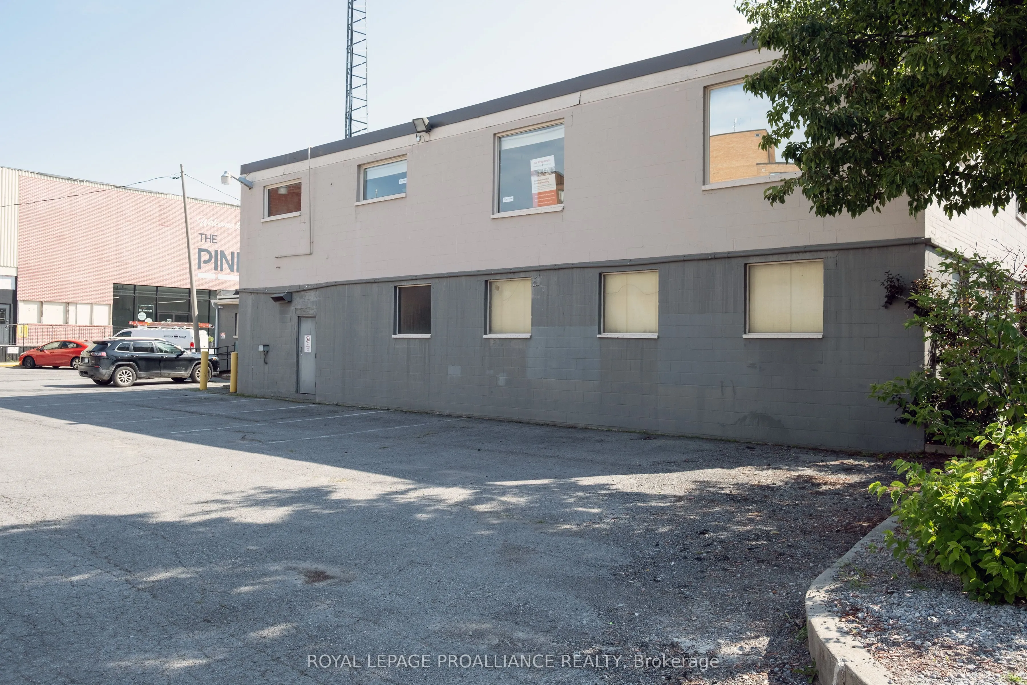 354 Pinnacle Street, #B