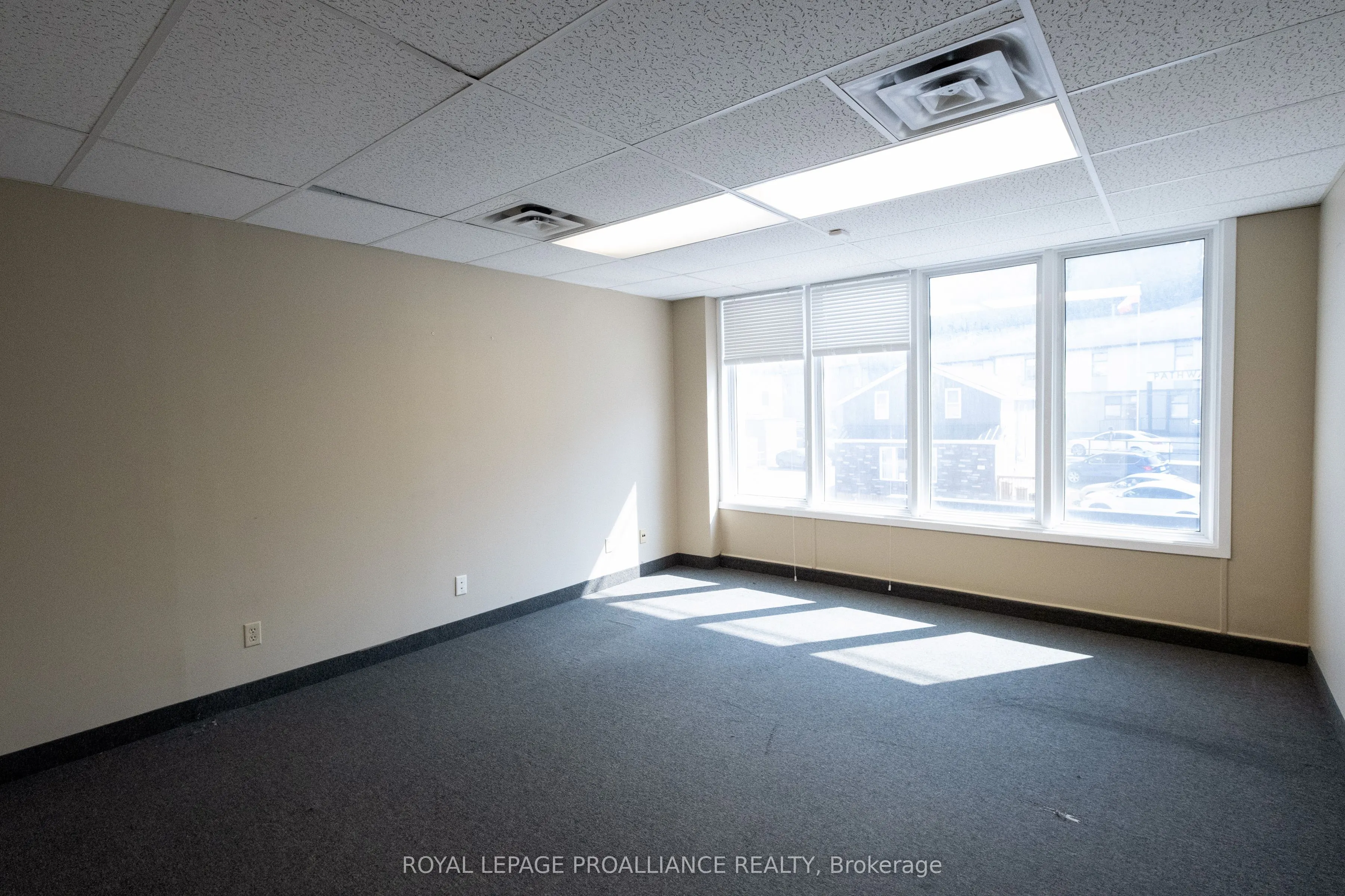 354 Pinnacle Street, #B