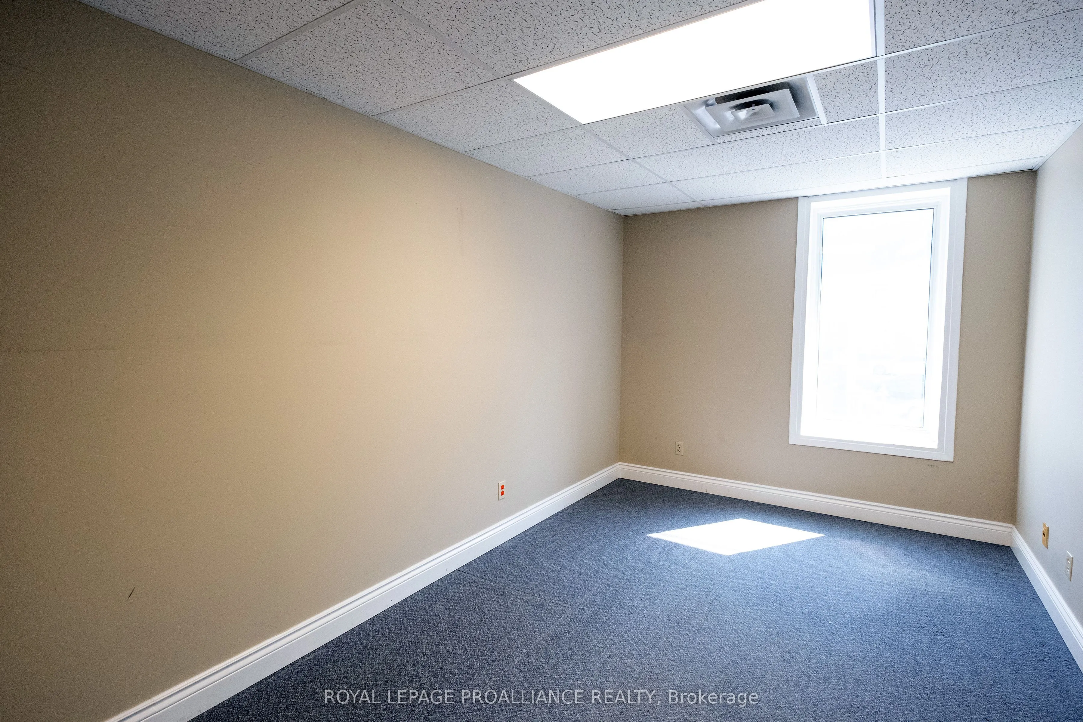 354 Pinnacle Street, #B