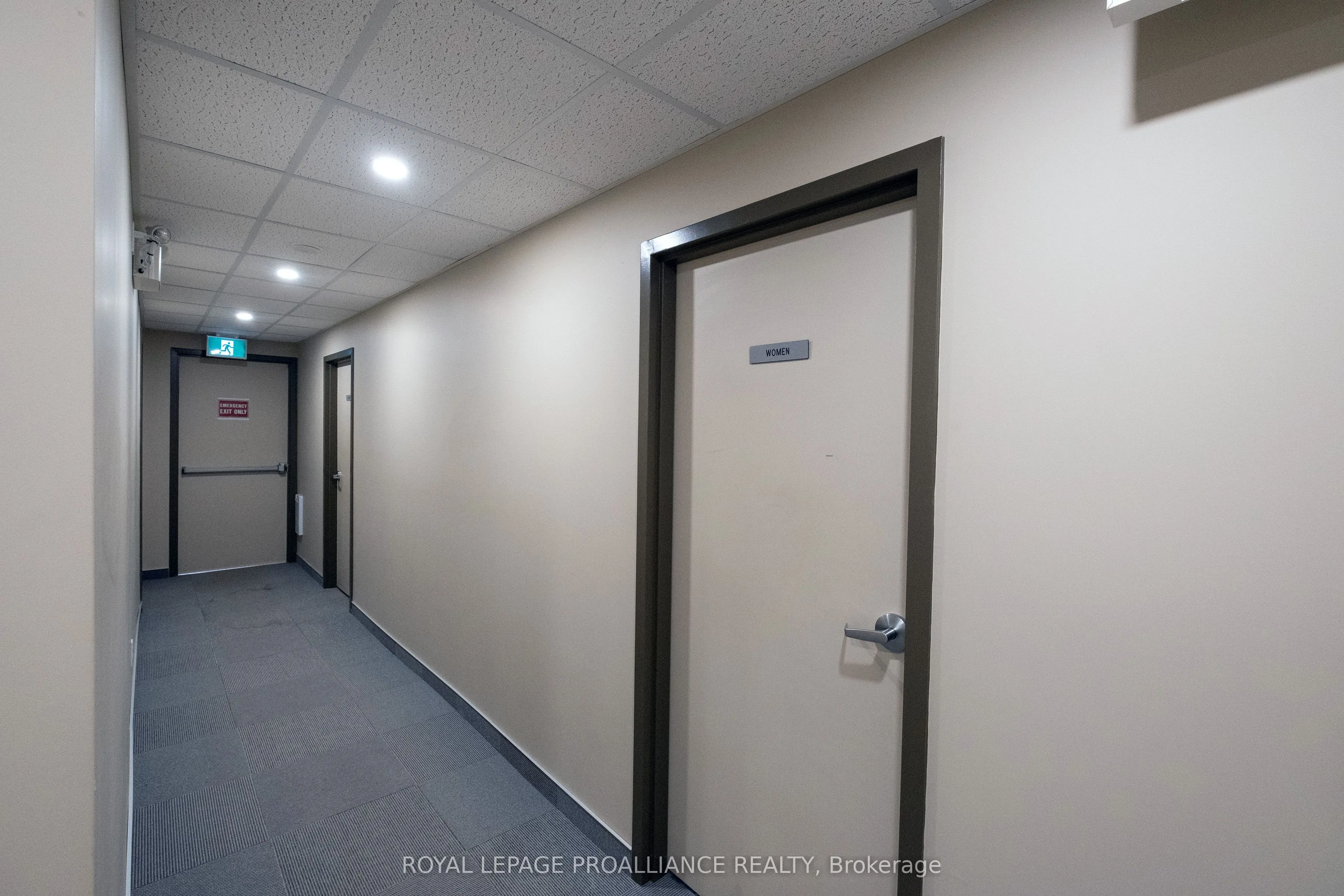 354 Pinnacle Street, #B