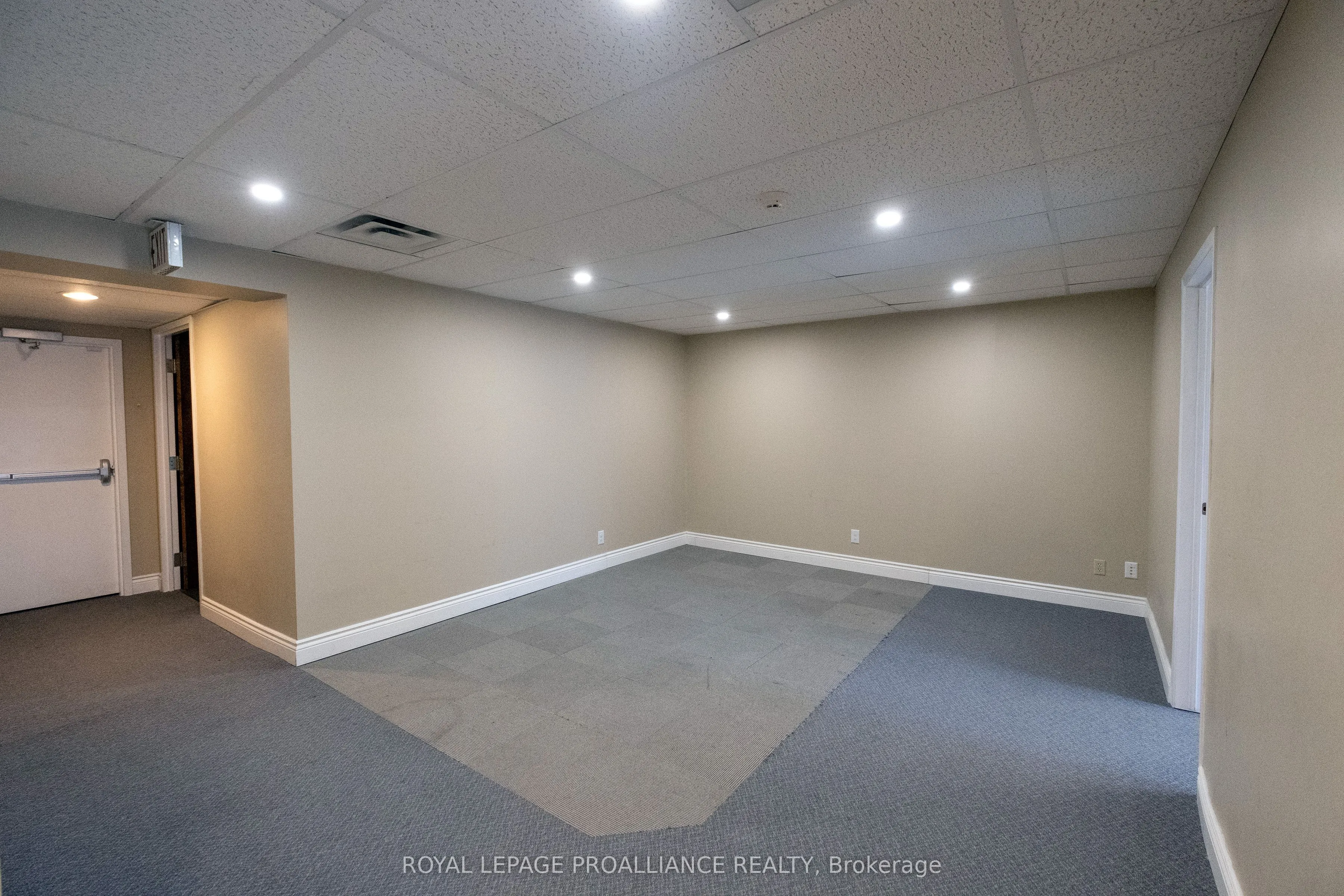 354 Pinnacle Street, #B