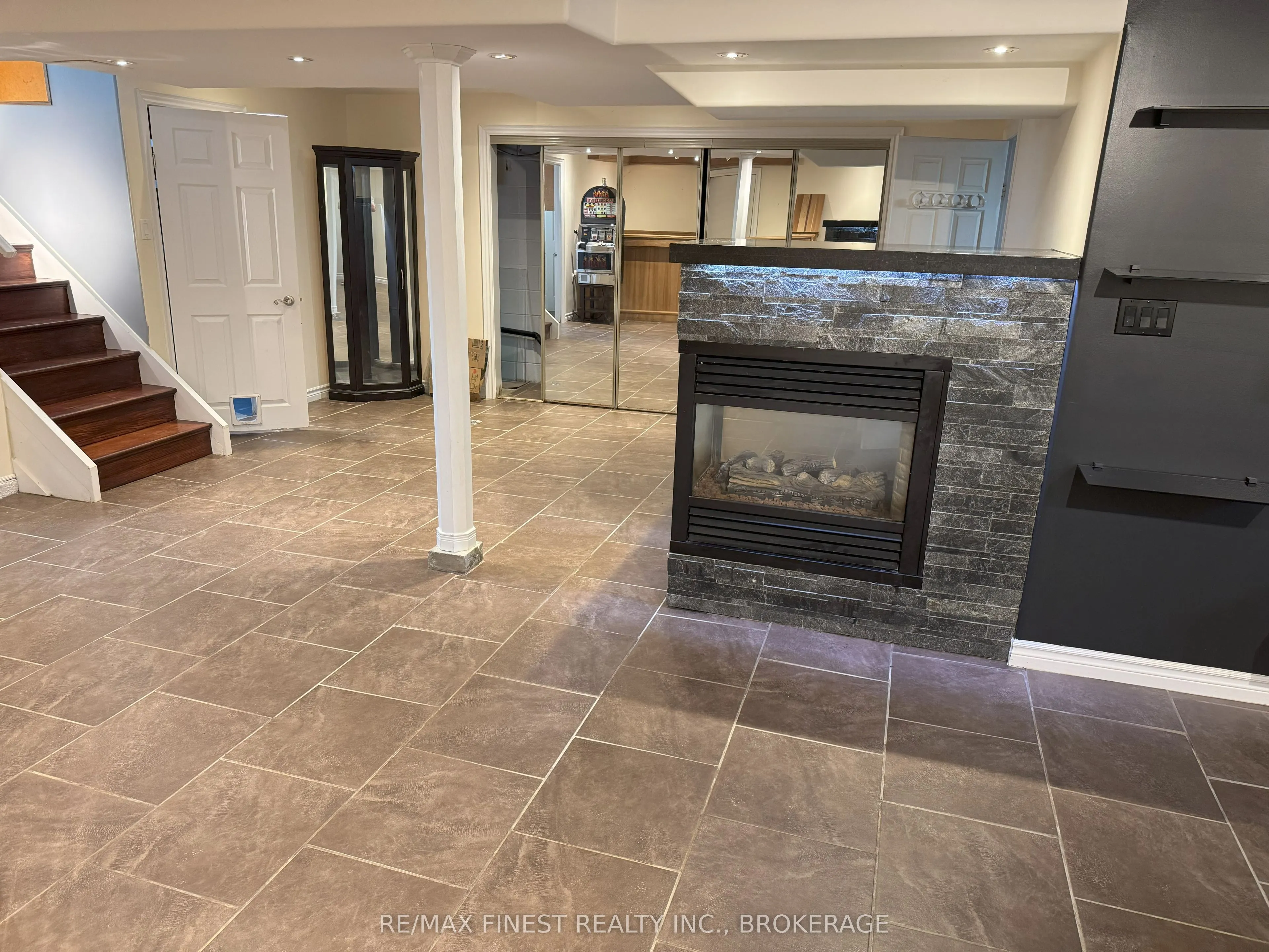 90 Morenz Crescent