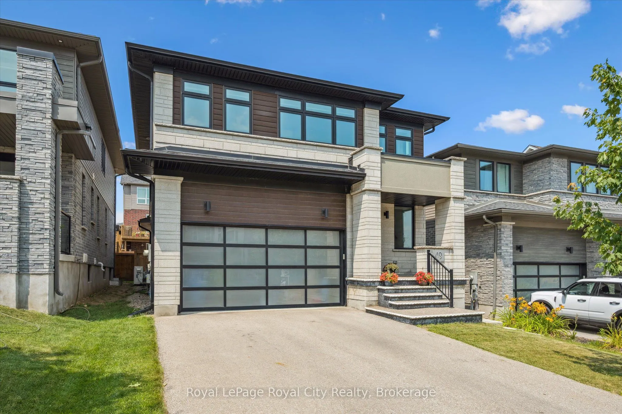 49 Ryder Avenue