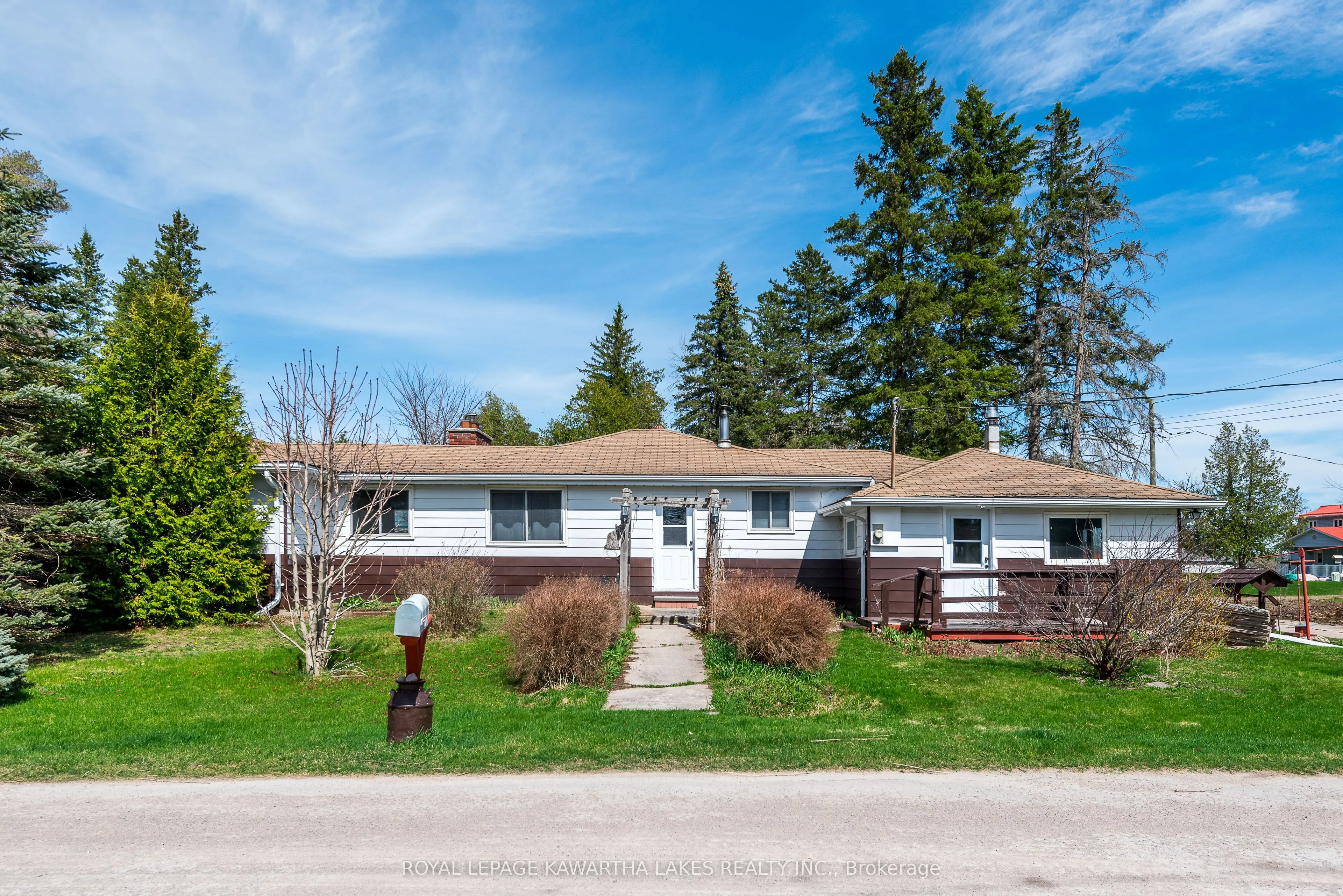 85 Thomas Drive