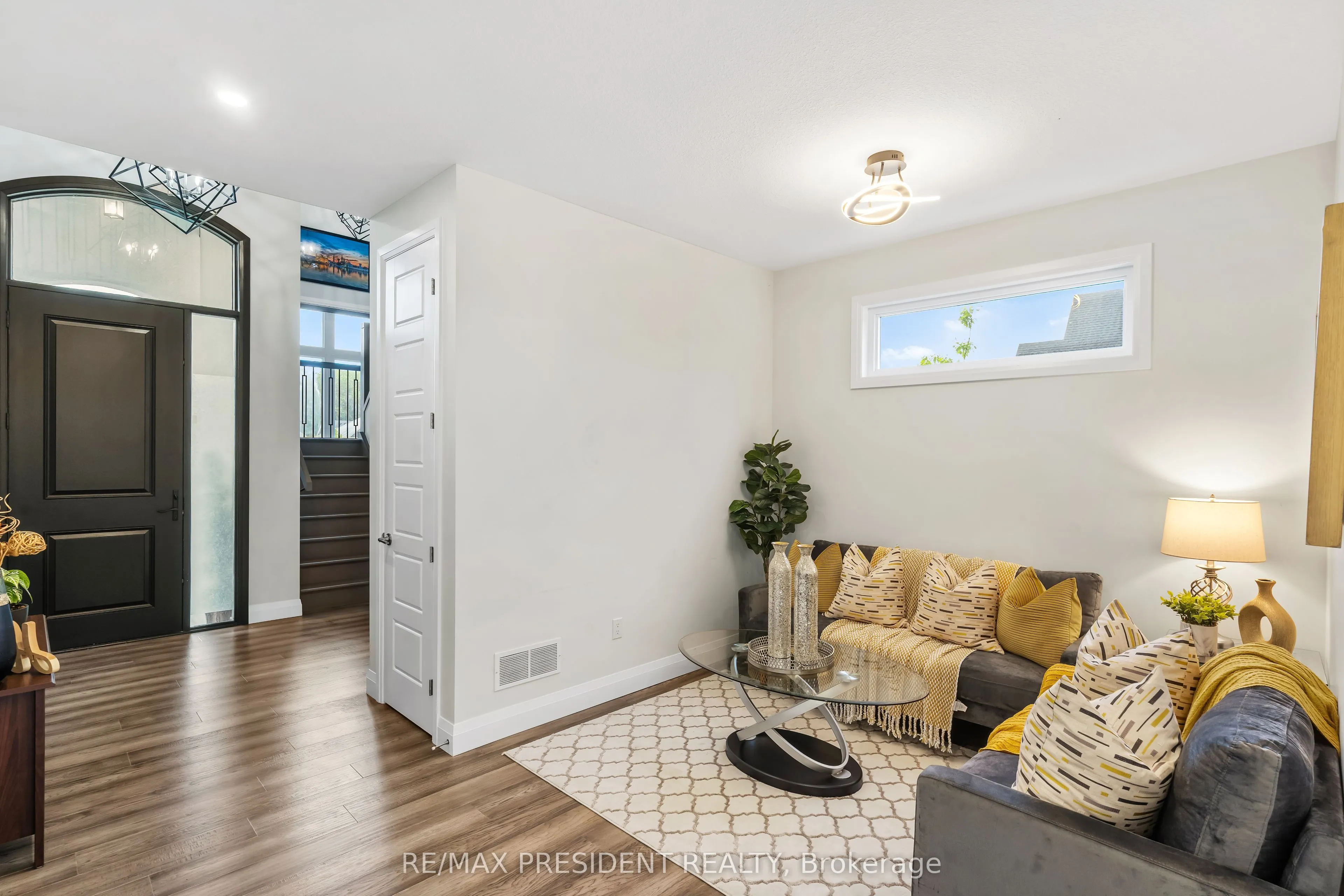 191 Foxborough Place
