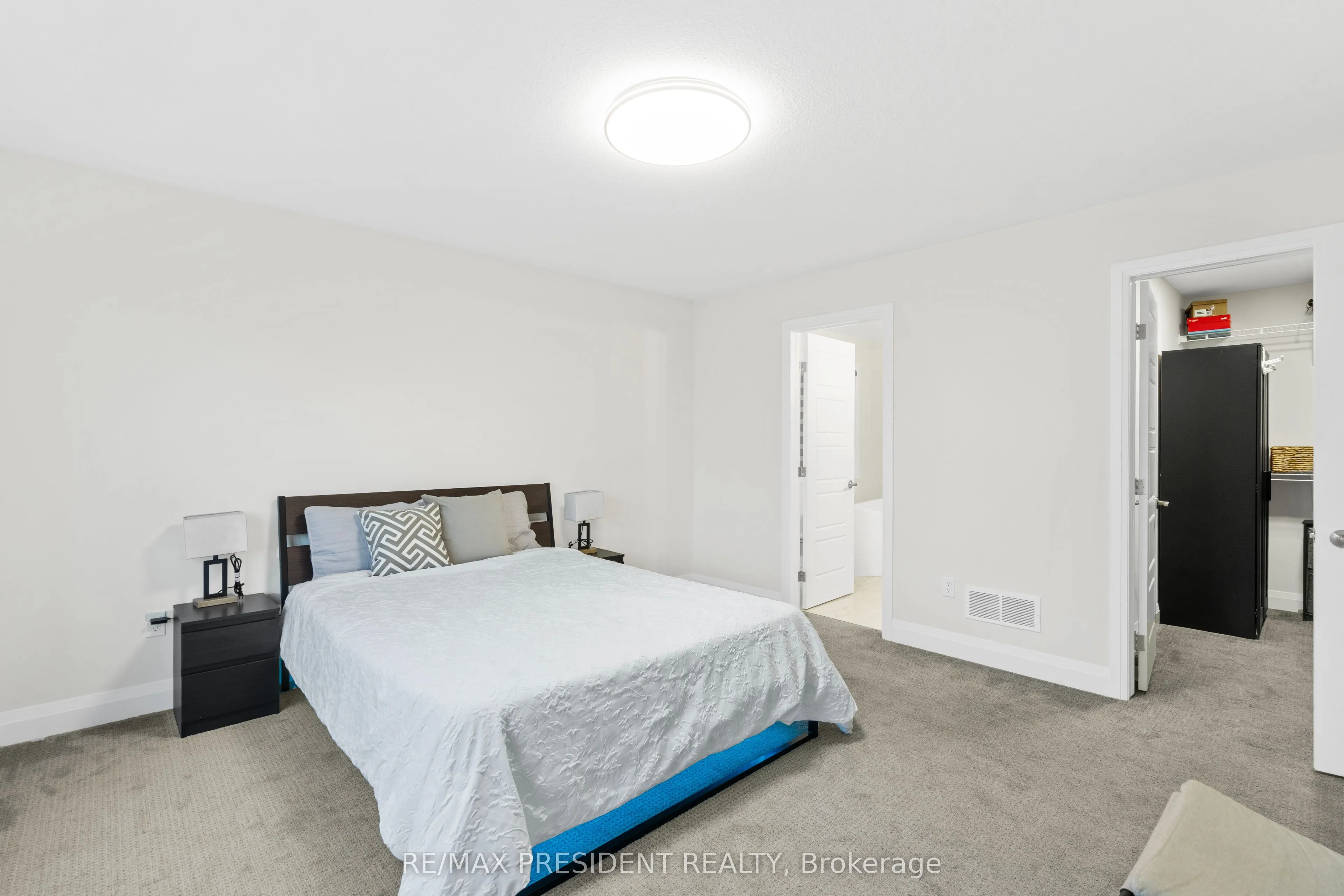 191 Foxborough Place