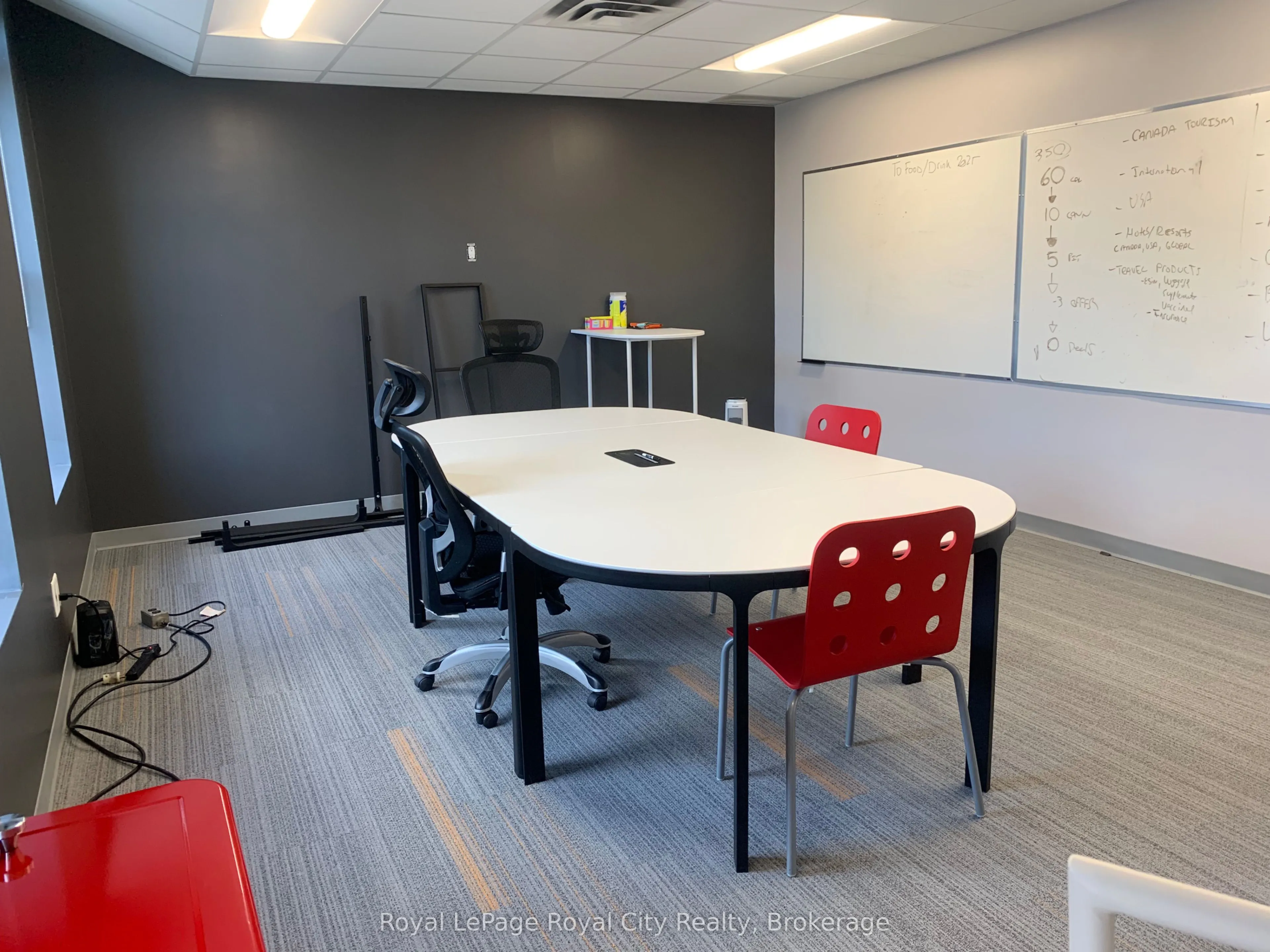 2 Wyndham Street N, #second floor